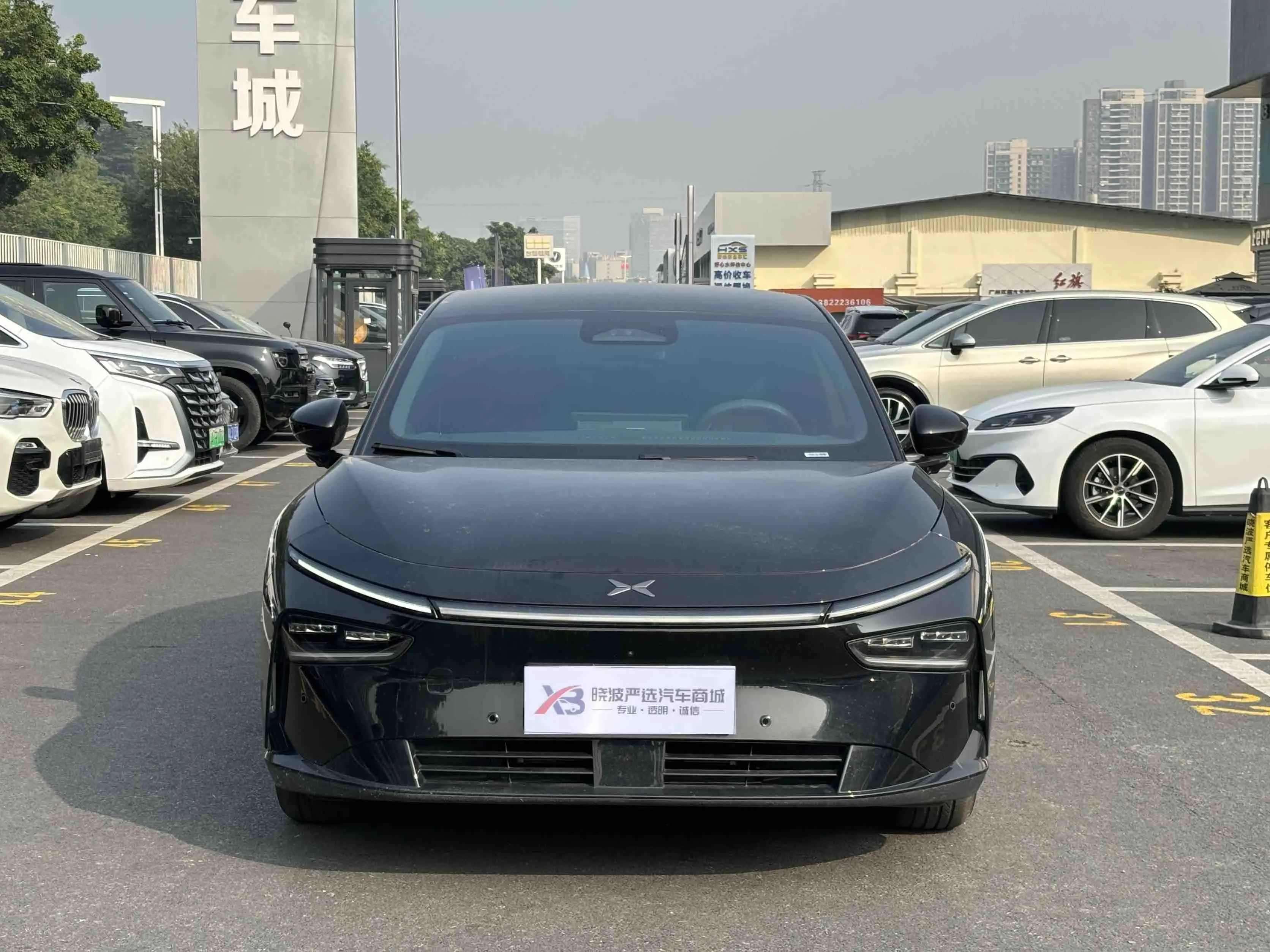 Xpeng P7+  из Китая