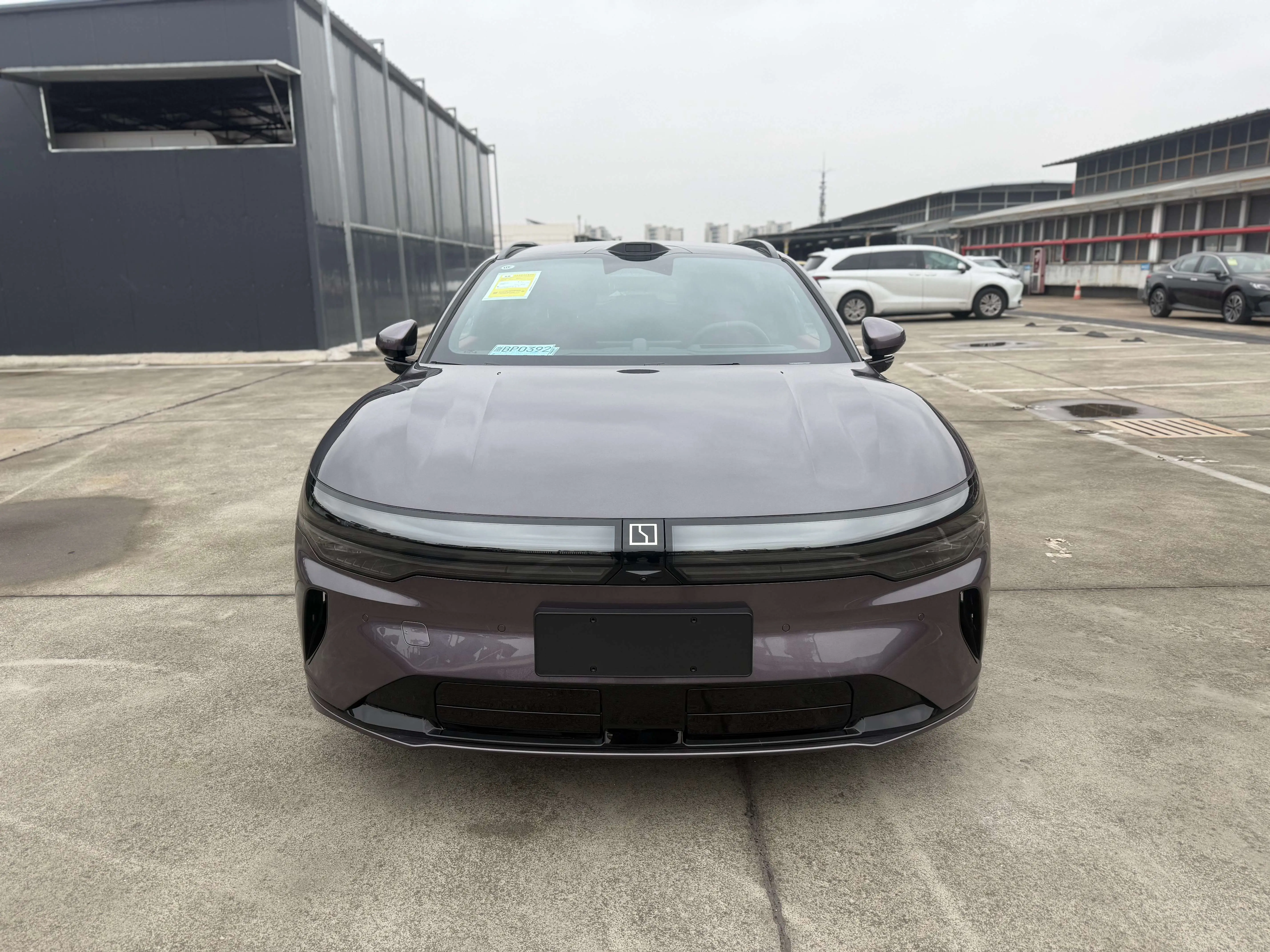 ZEEKR 007GT  из Китая