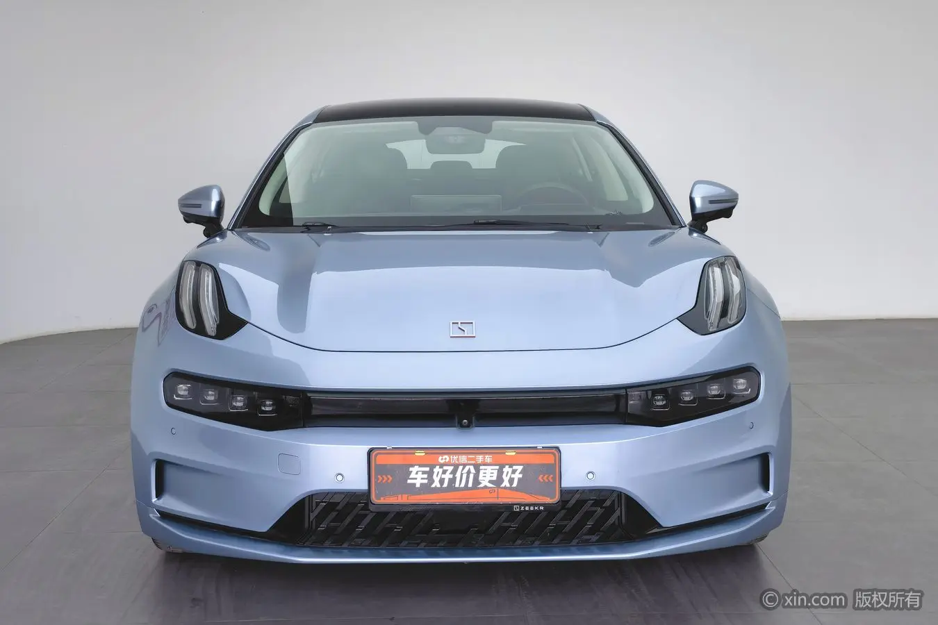 ZEEKR 001  из Китая