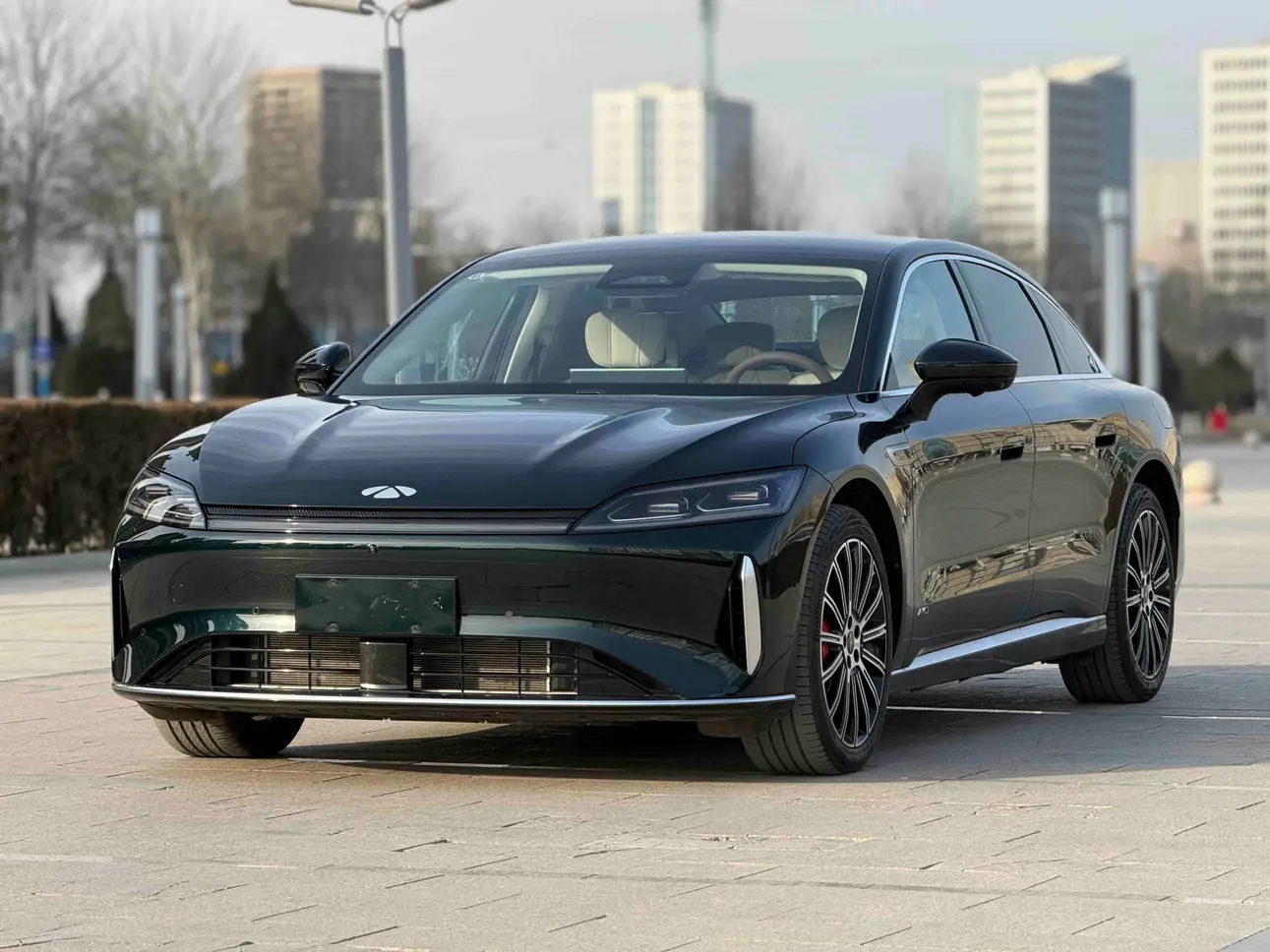 Chery Fengyun A9L  из Китая