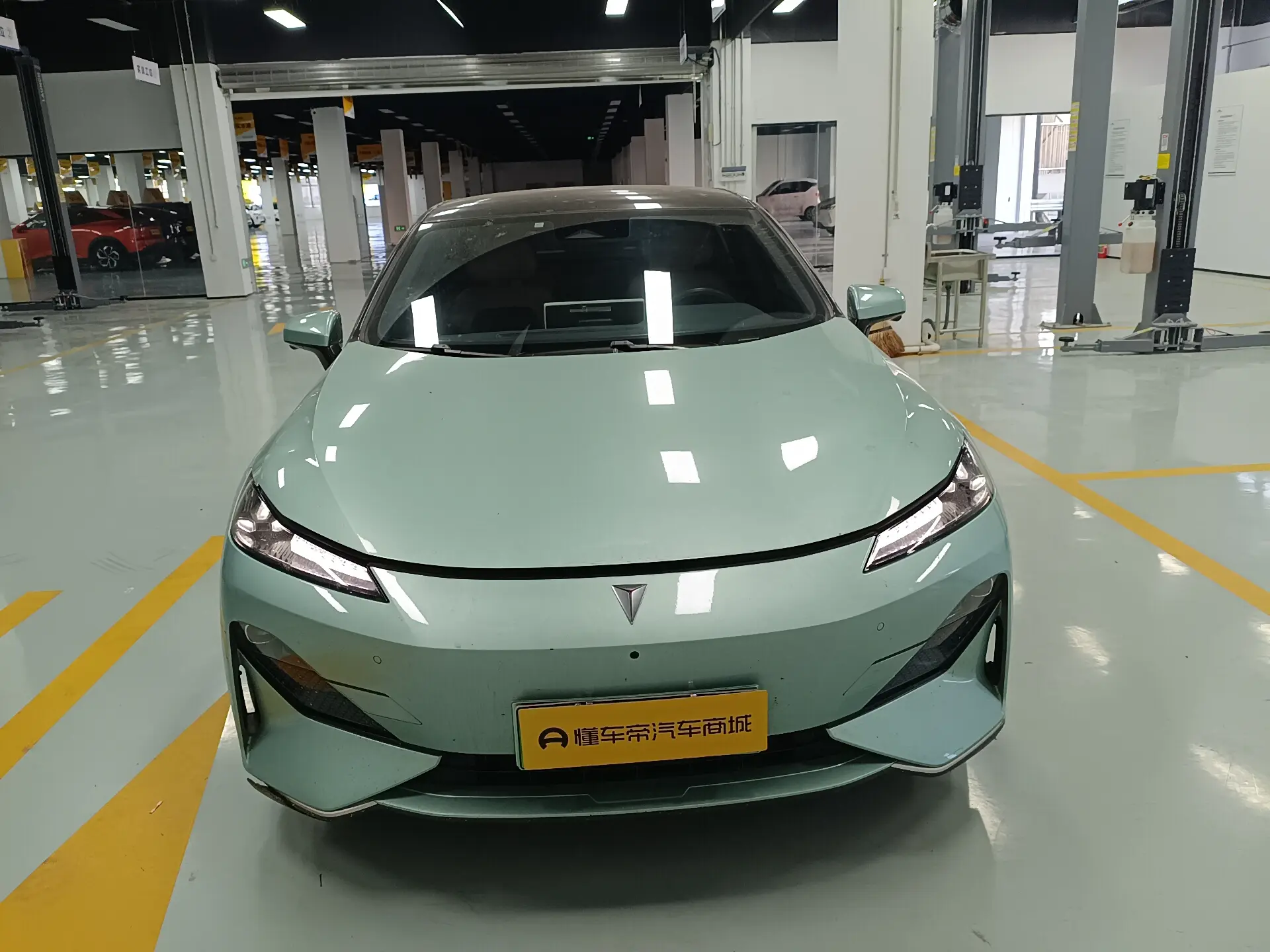 Deepal Dark blue SL03  из Китая