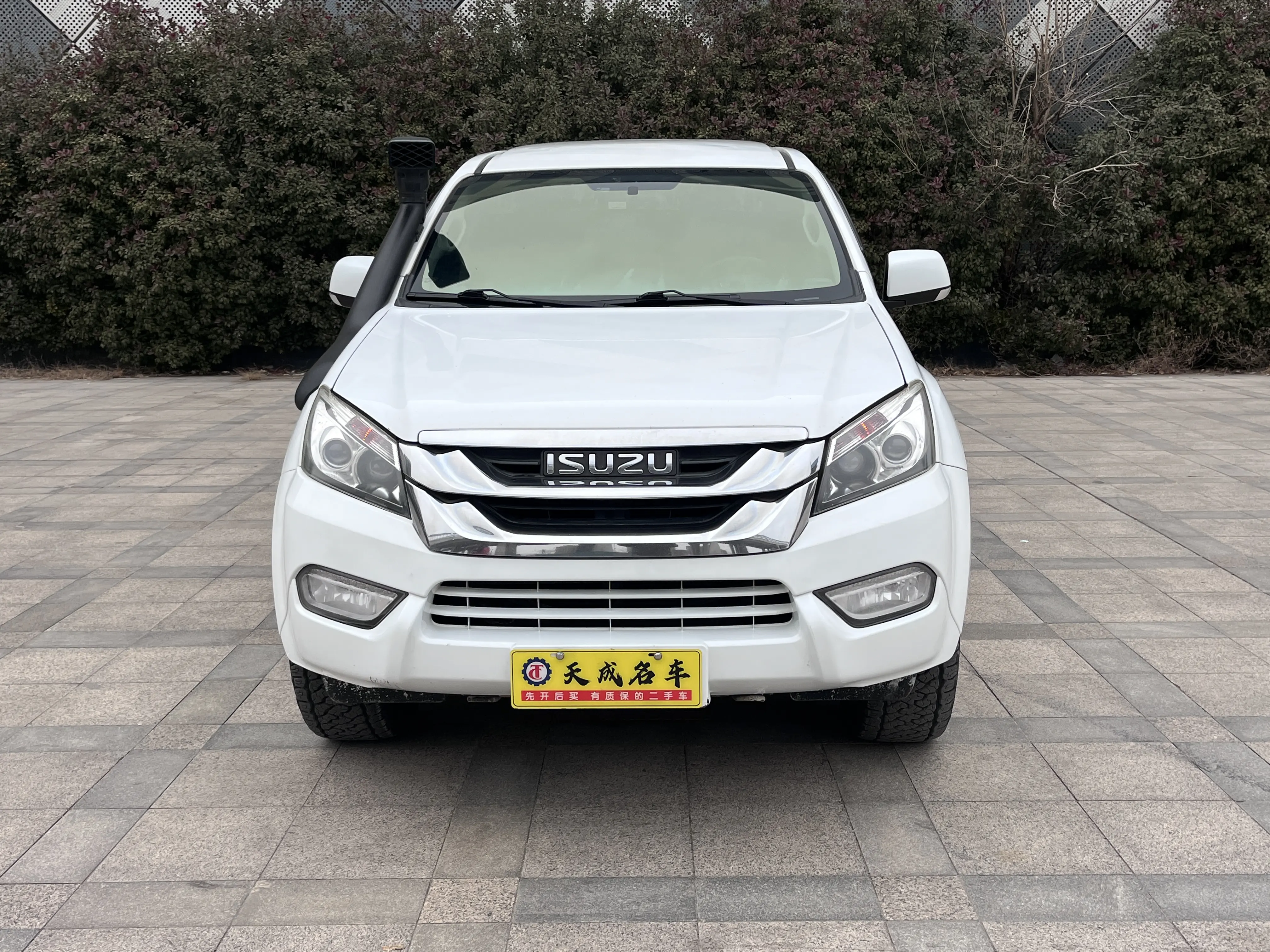 Isuzu Mu-X Shepherd  из Китая