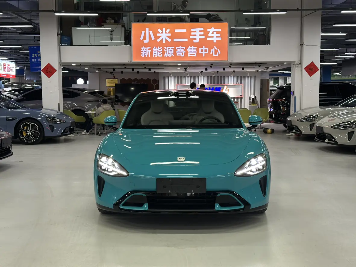 Xiaomi car Xiaomi SU7  из Китая