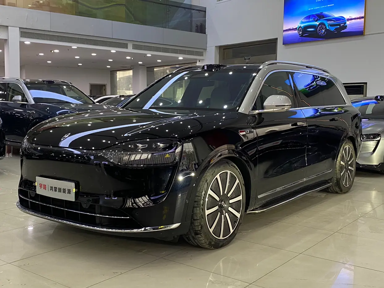 AITO M9 (Wenjie M9)  из Китая