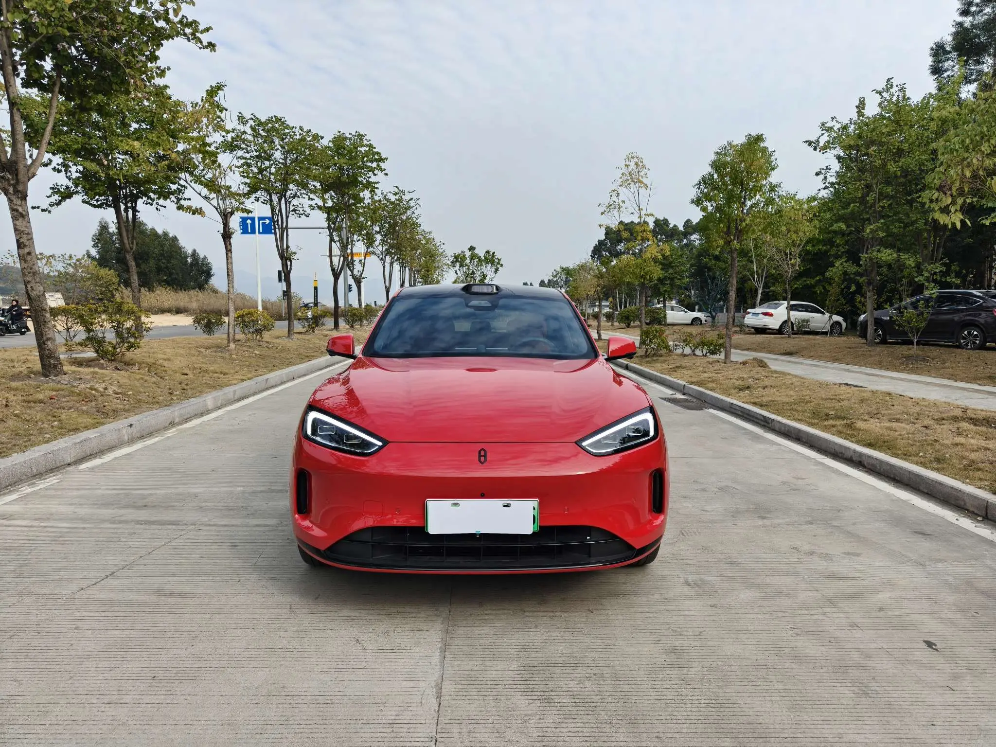 AITO M5 (Wenjie M5)  из Китая