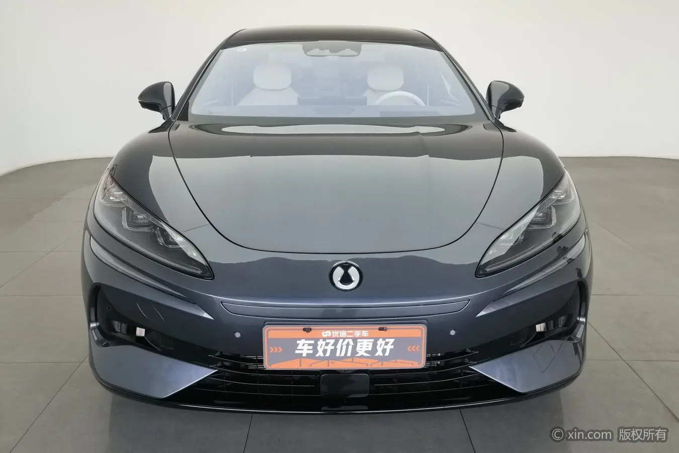 Denza Tengzhong Z9 DM  из Китая