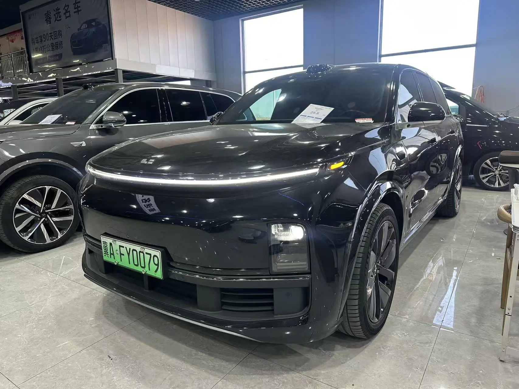 Li L9 (Ideal L9)  из Китая