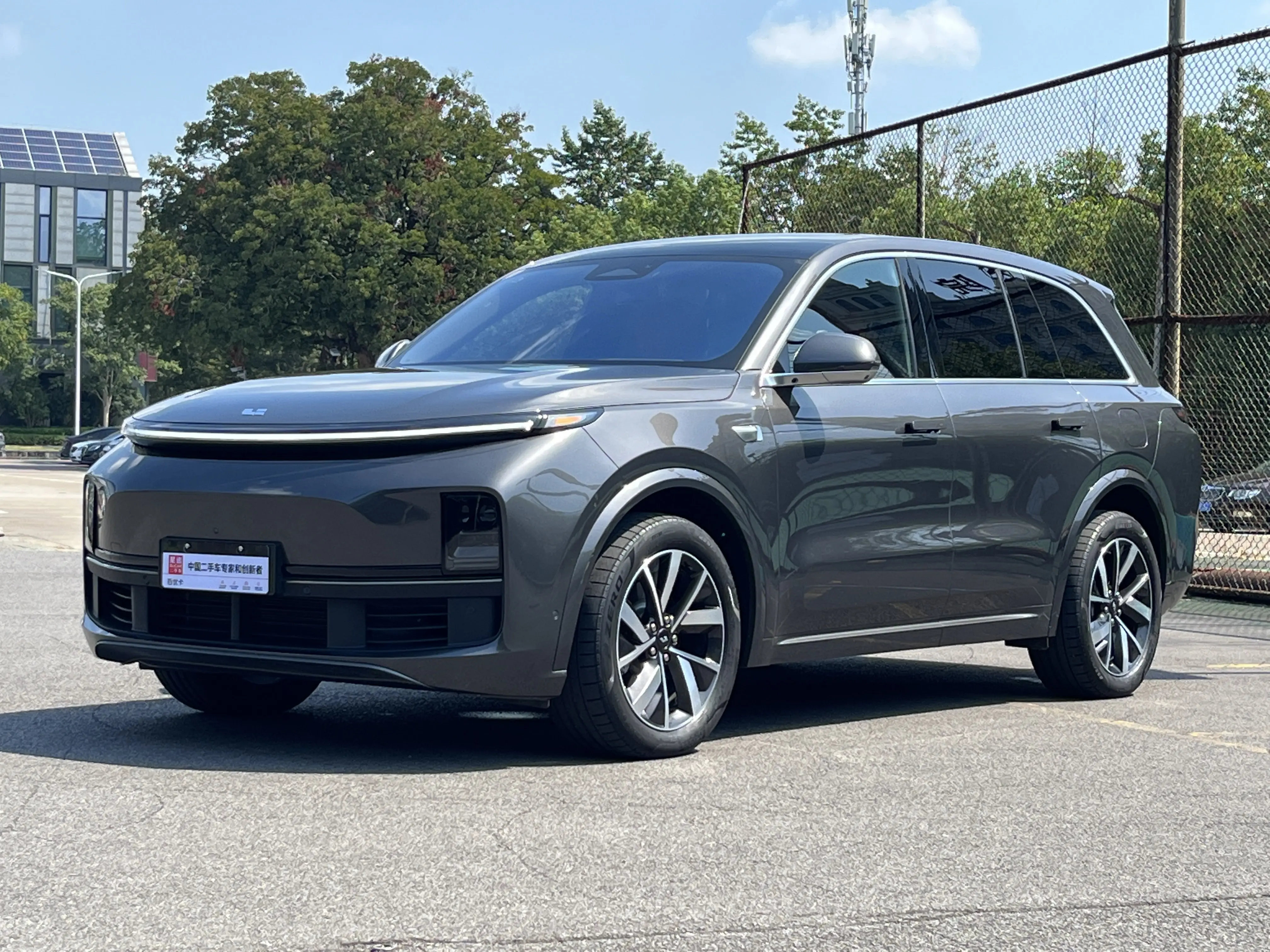 Li L8 (Ideal L8)  из Китая