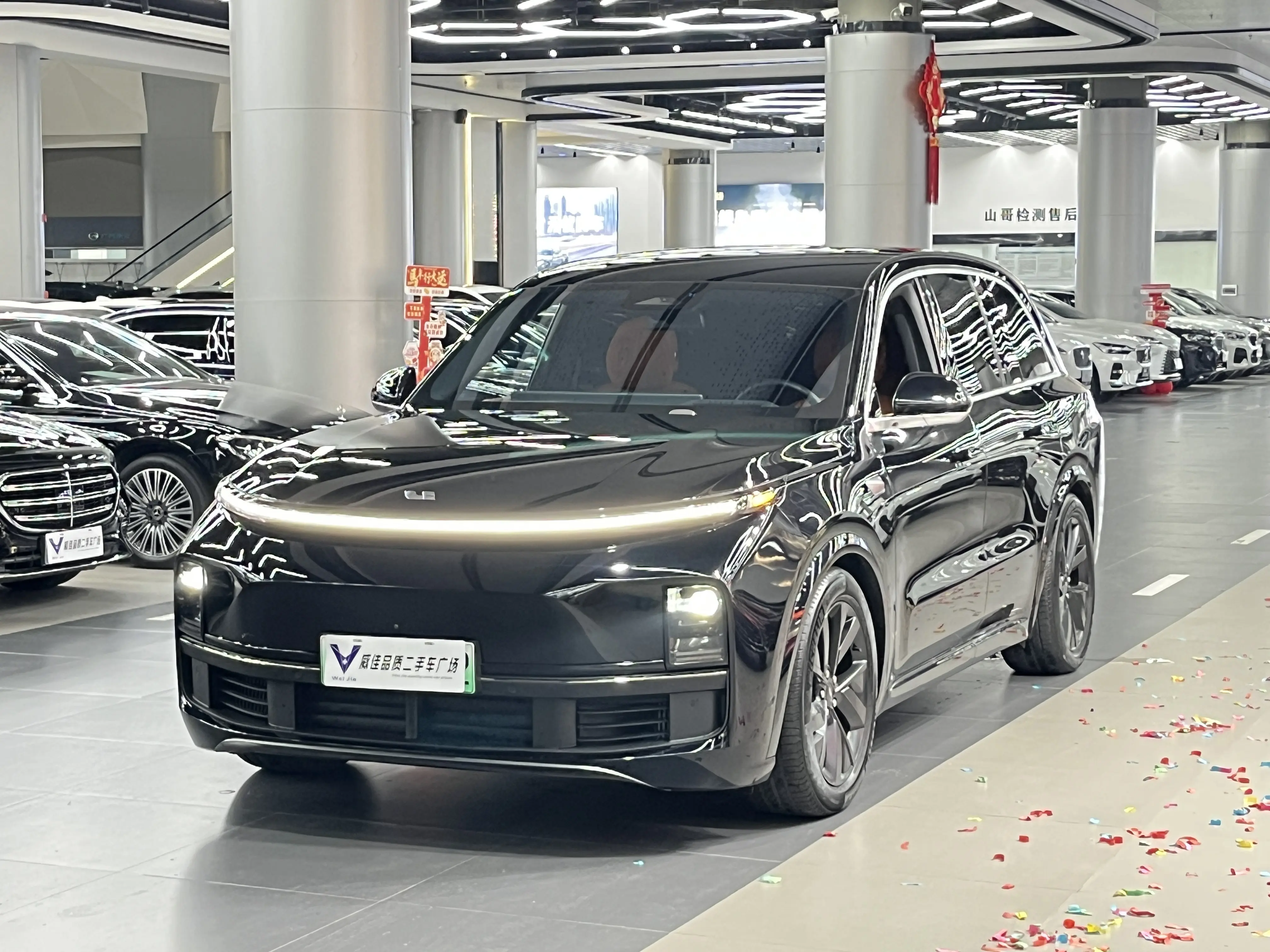 Li L8 (Ideal L8)  из Китая