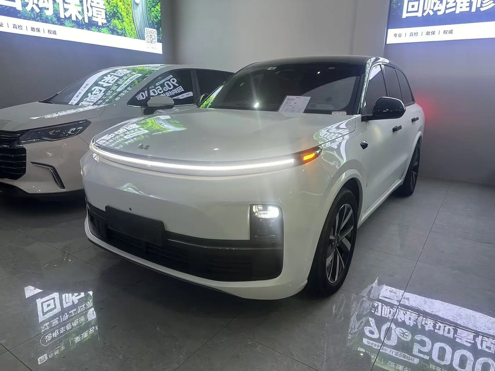 Li L8 (Ideal L8)  из Китая