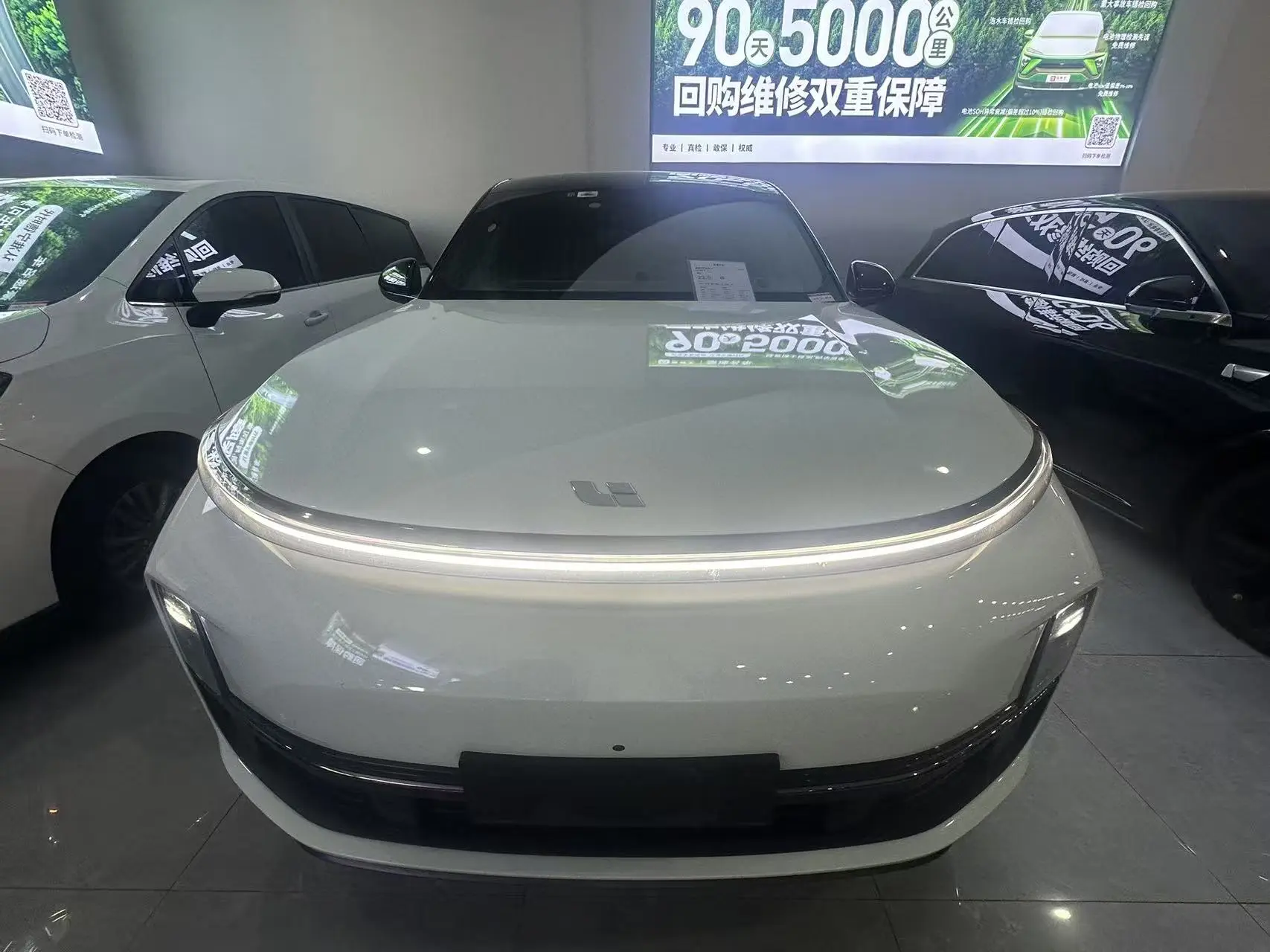 Li L8 (Ideal L8)  из Китая