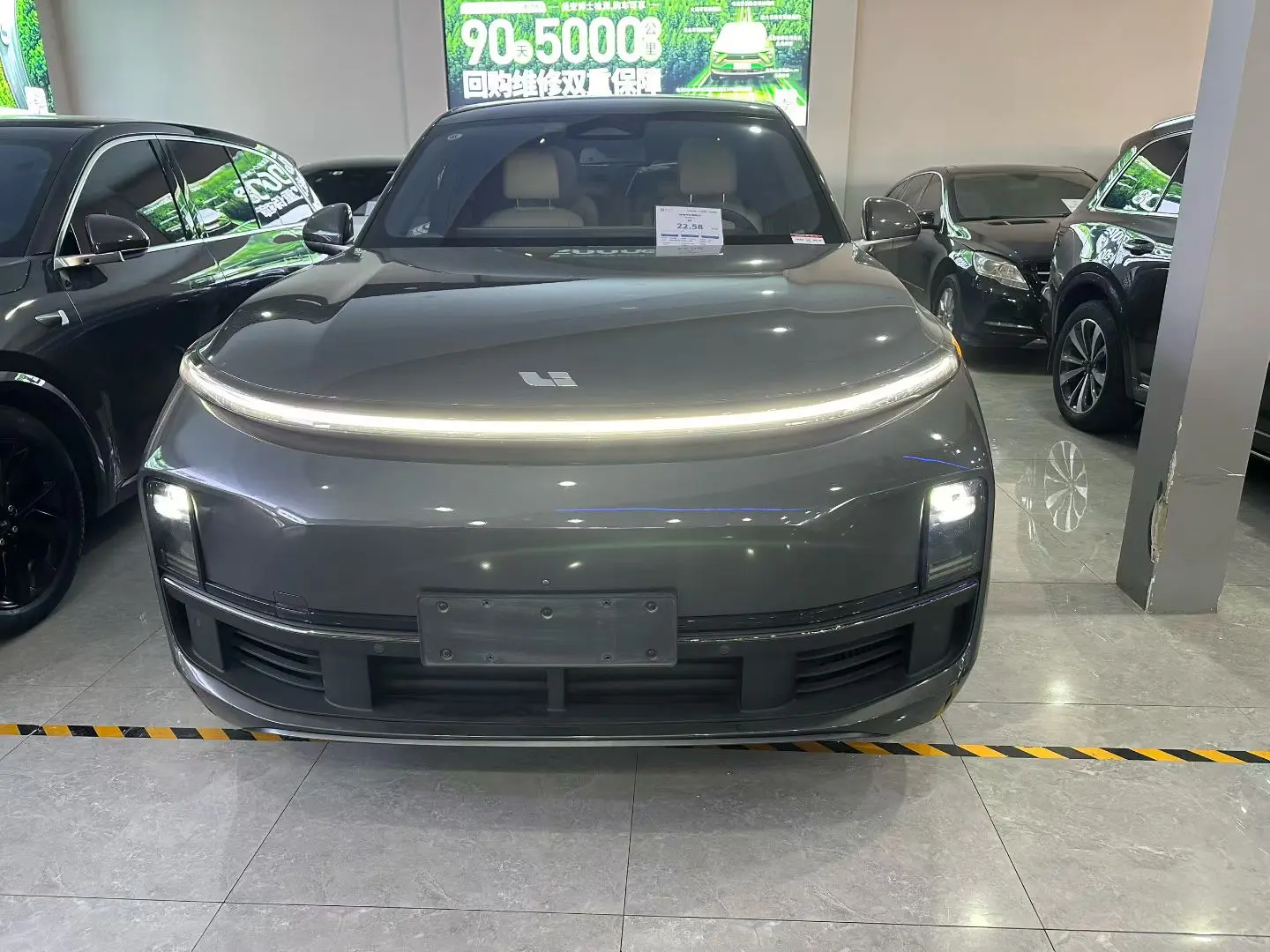 Li L8 (Ideal L8)  из Китая