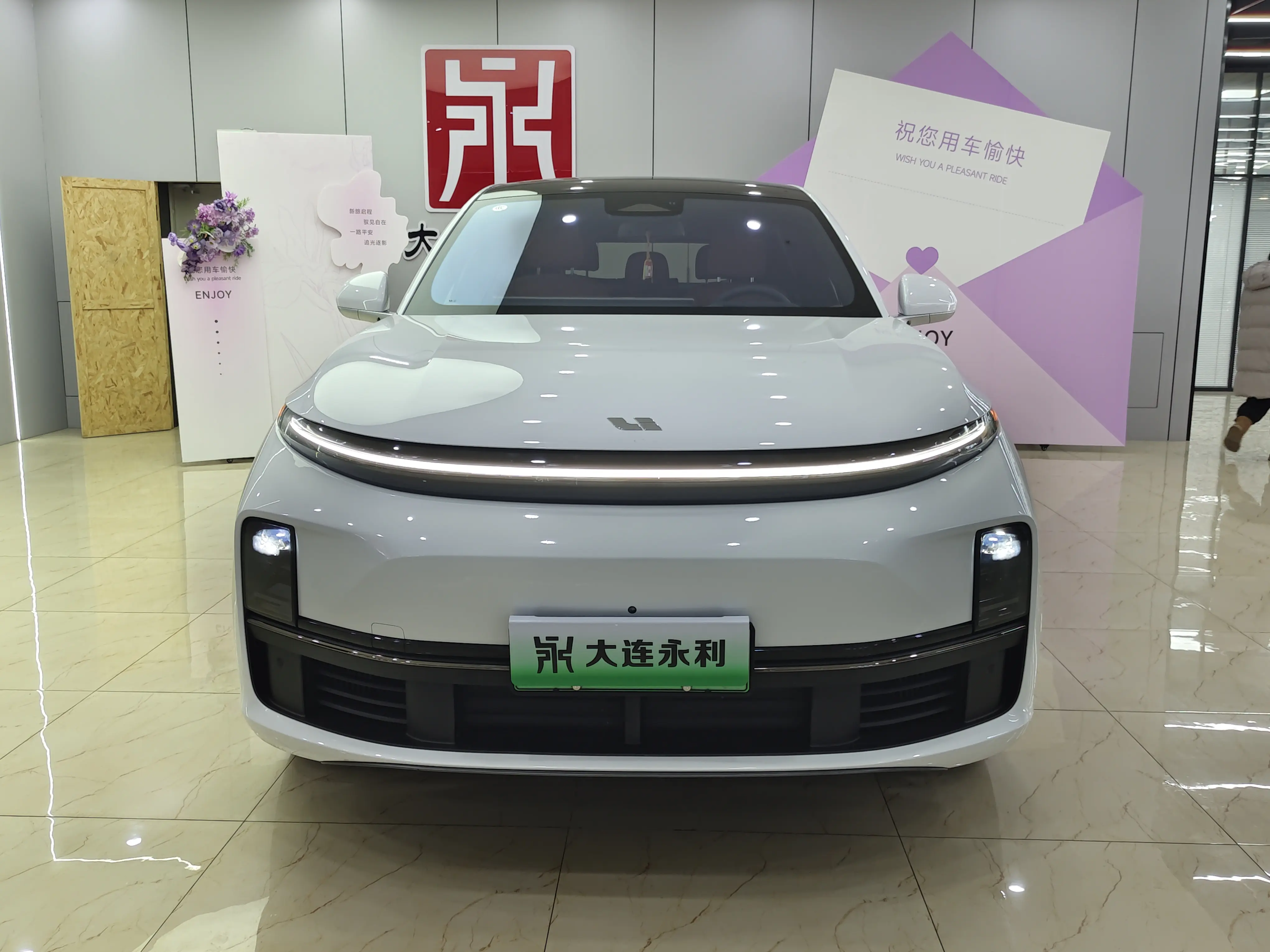 Li L7 (Ideal L7)  из Китая