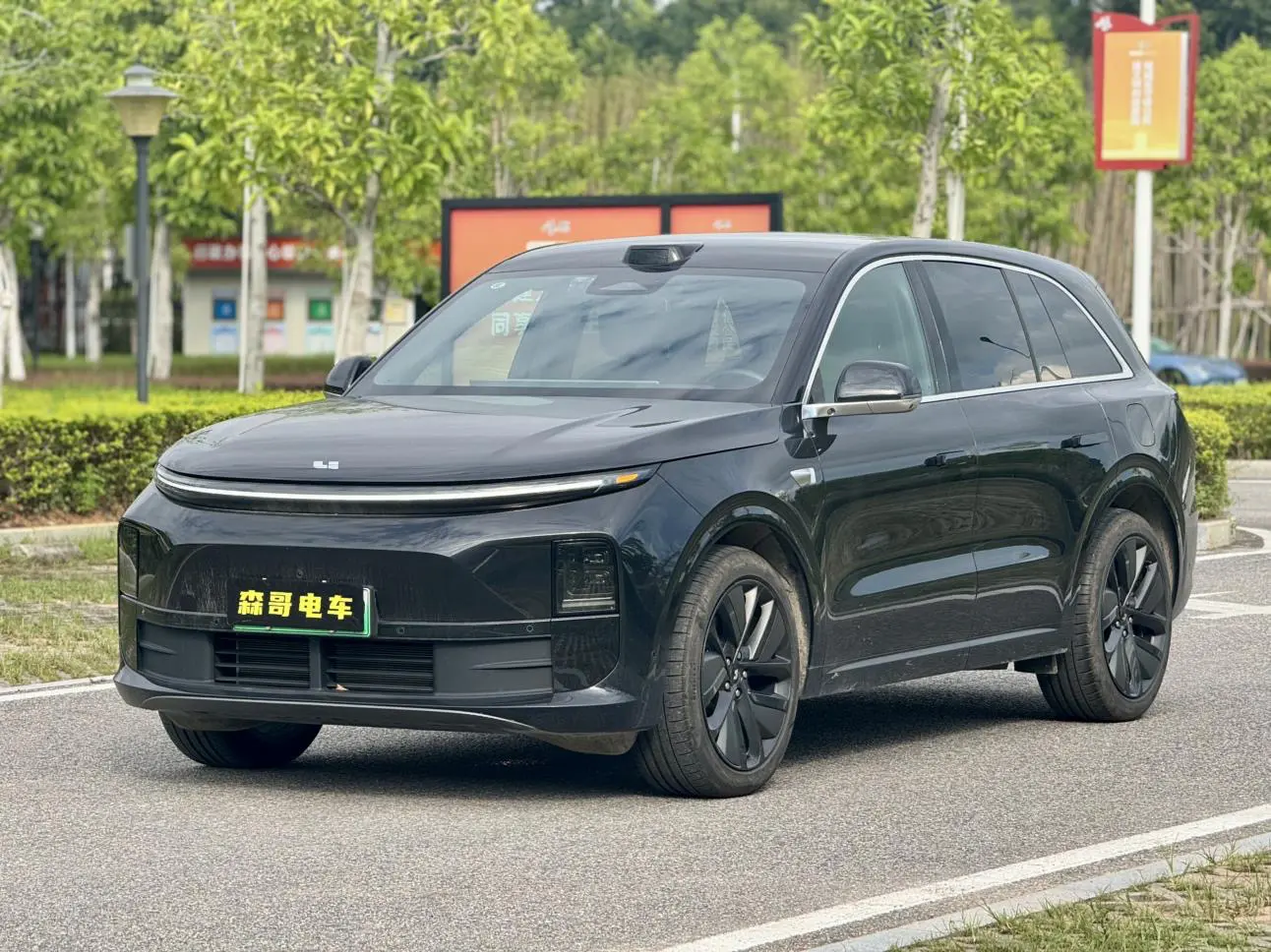 Li L6 (Ideal L6)  из Китая