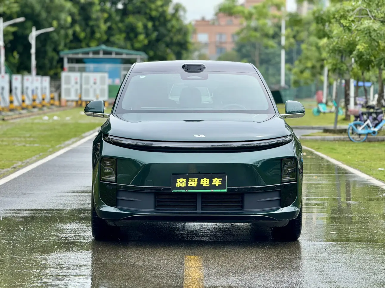 Li L6 (Ideal L6)  из Китая