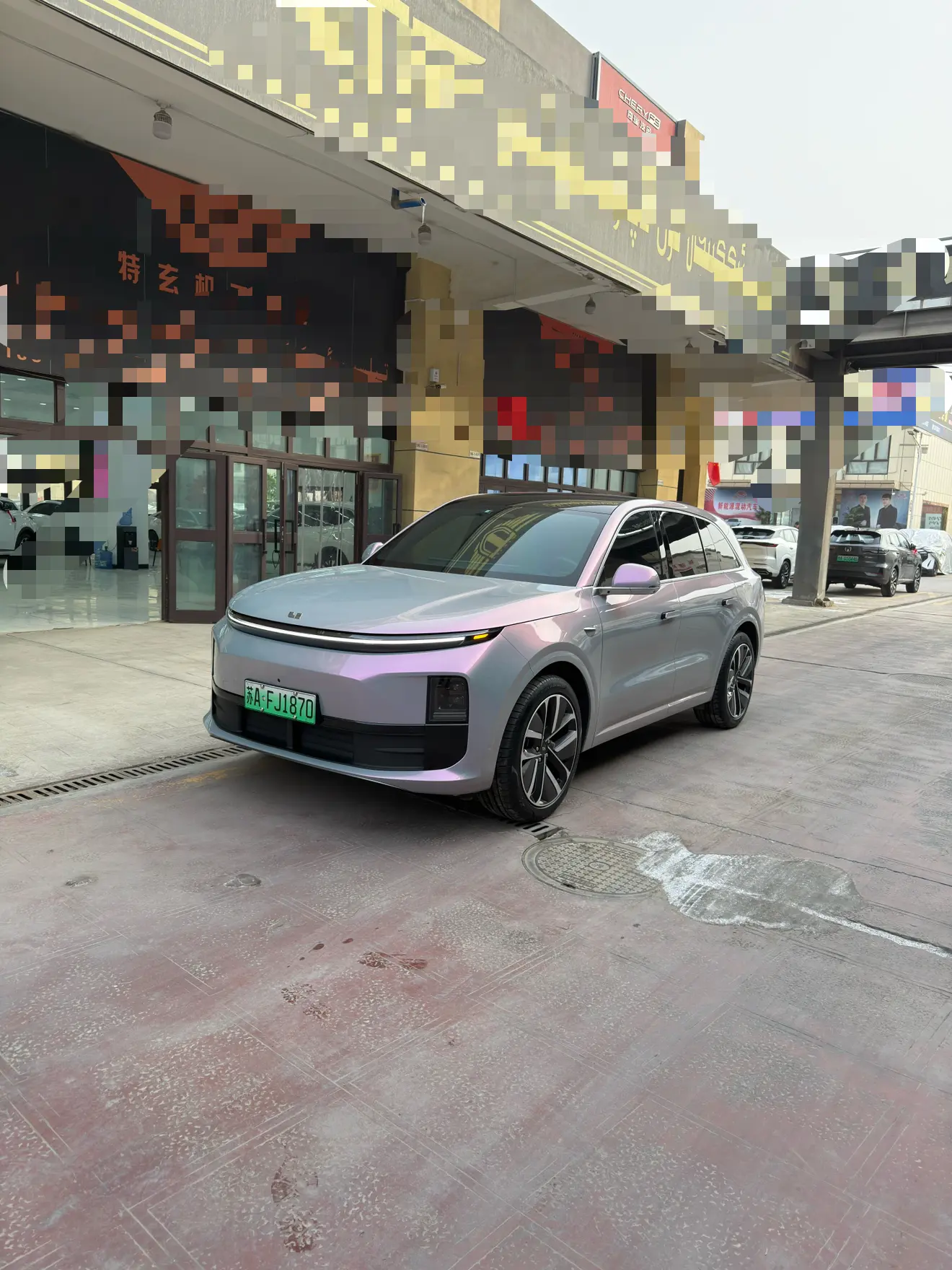 Li L6 (Ideal L6)  из Китая