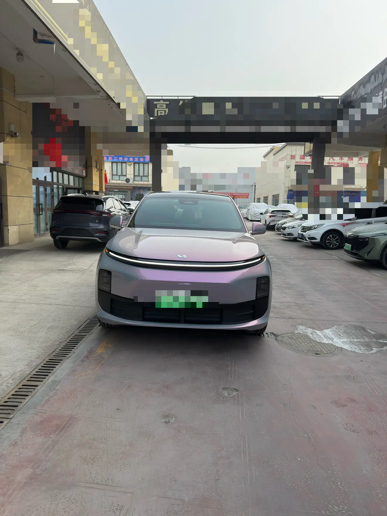 Li L6 (Ideal L6)  из Китая