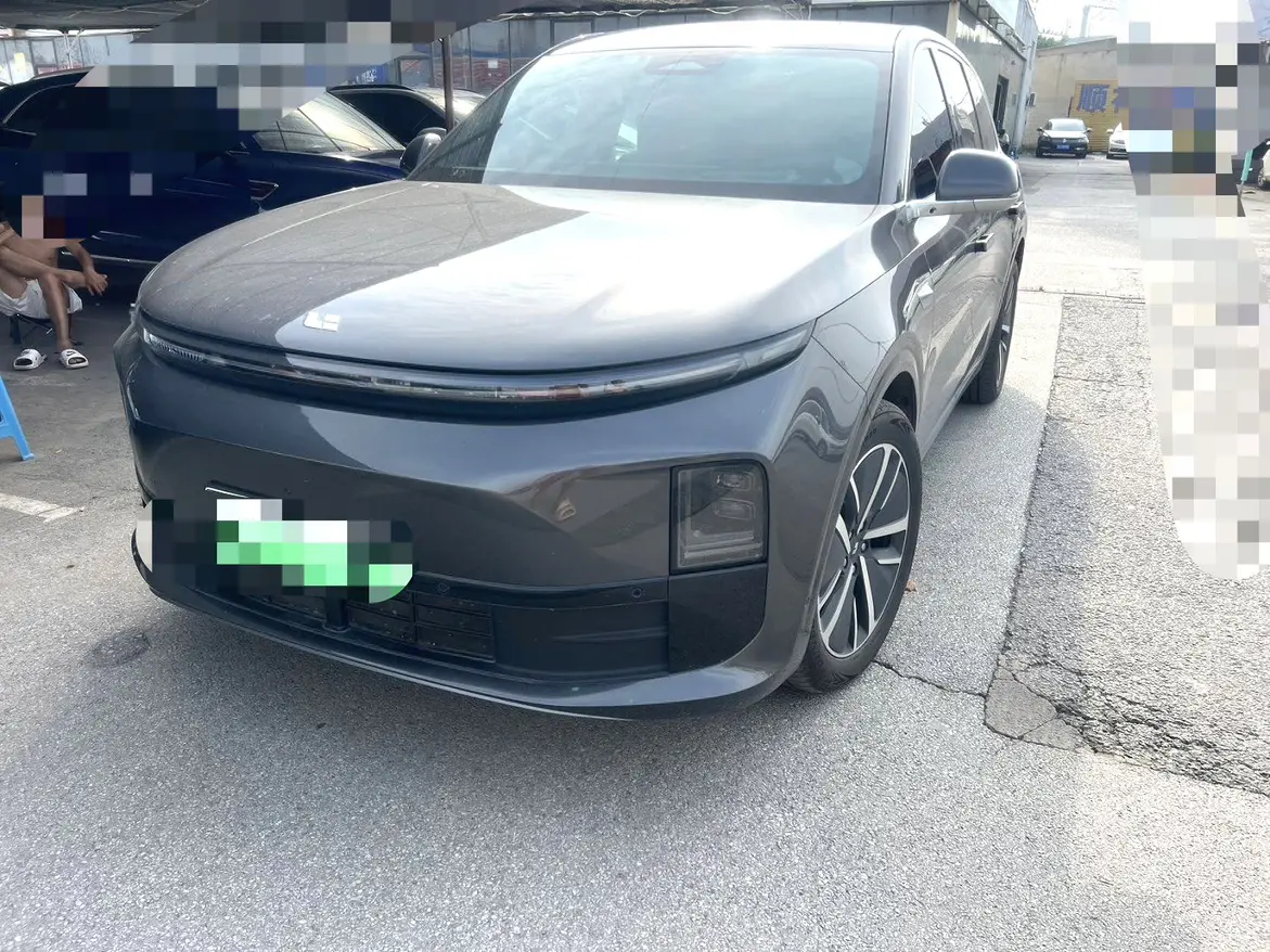 Li L6 (Ideal L6)  из Китая