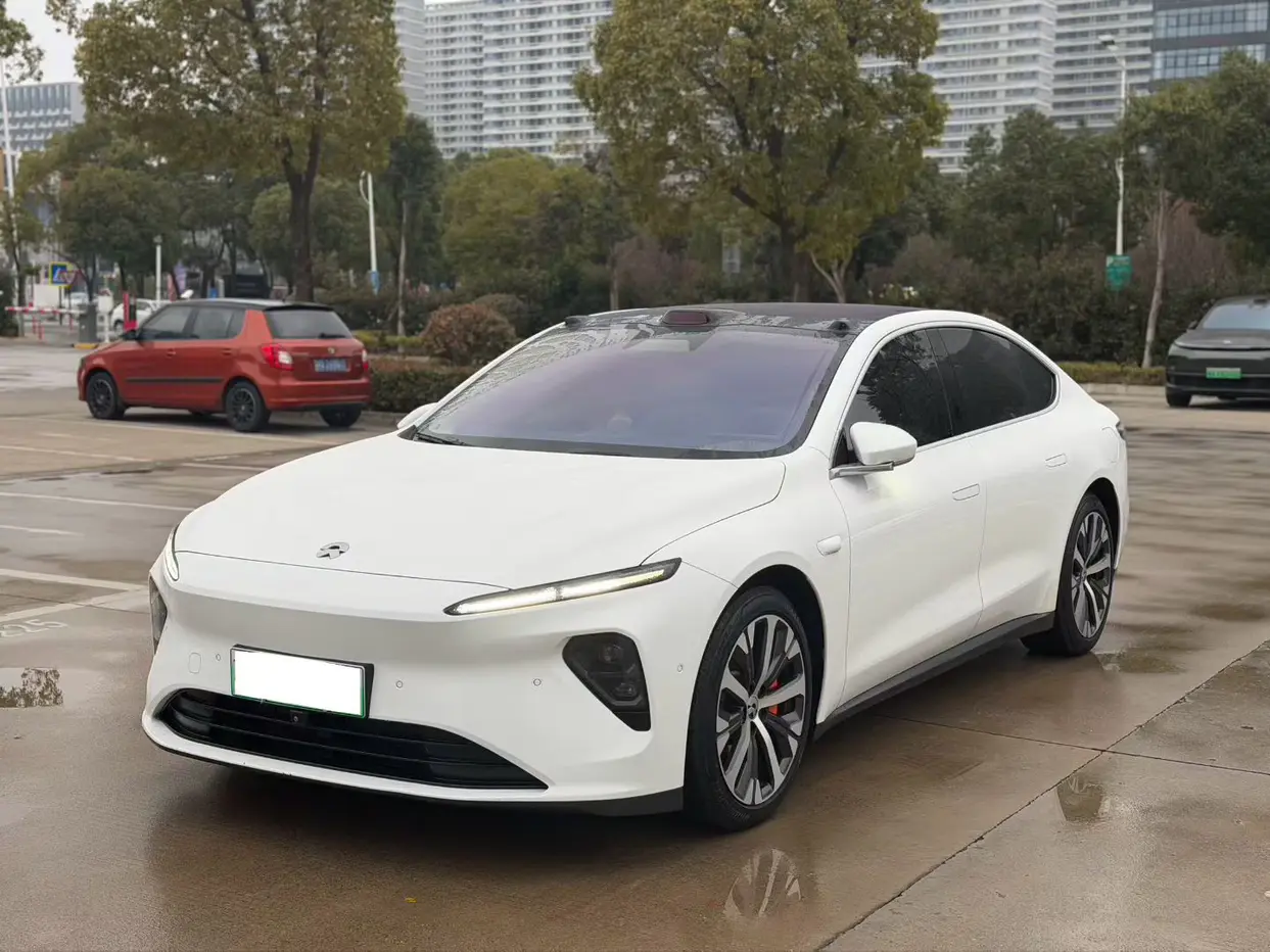 NIO ET7  из Китая