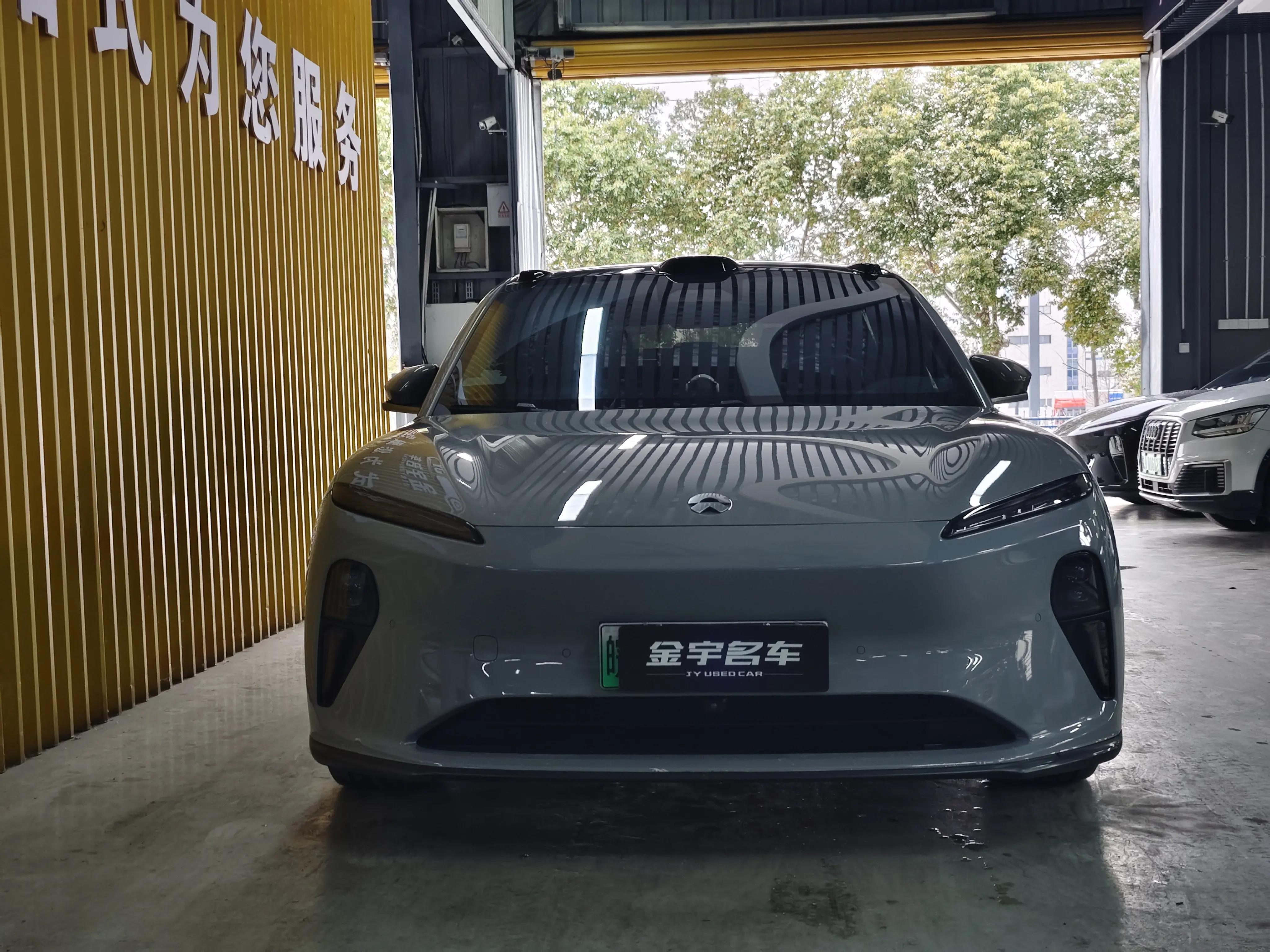 NIO ET5  из Китая