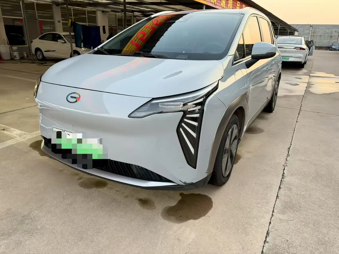 AION Y  из Китая