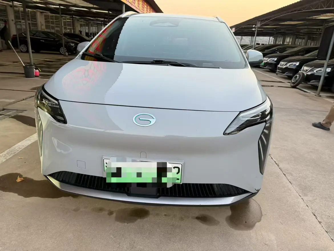 AION Y  из Китая