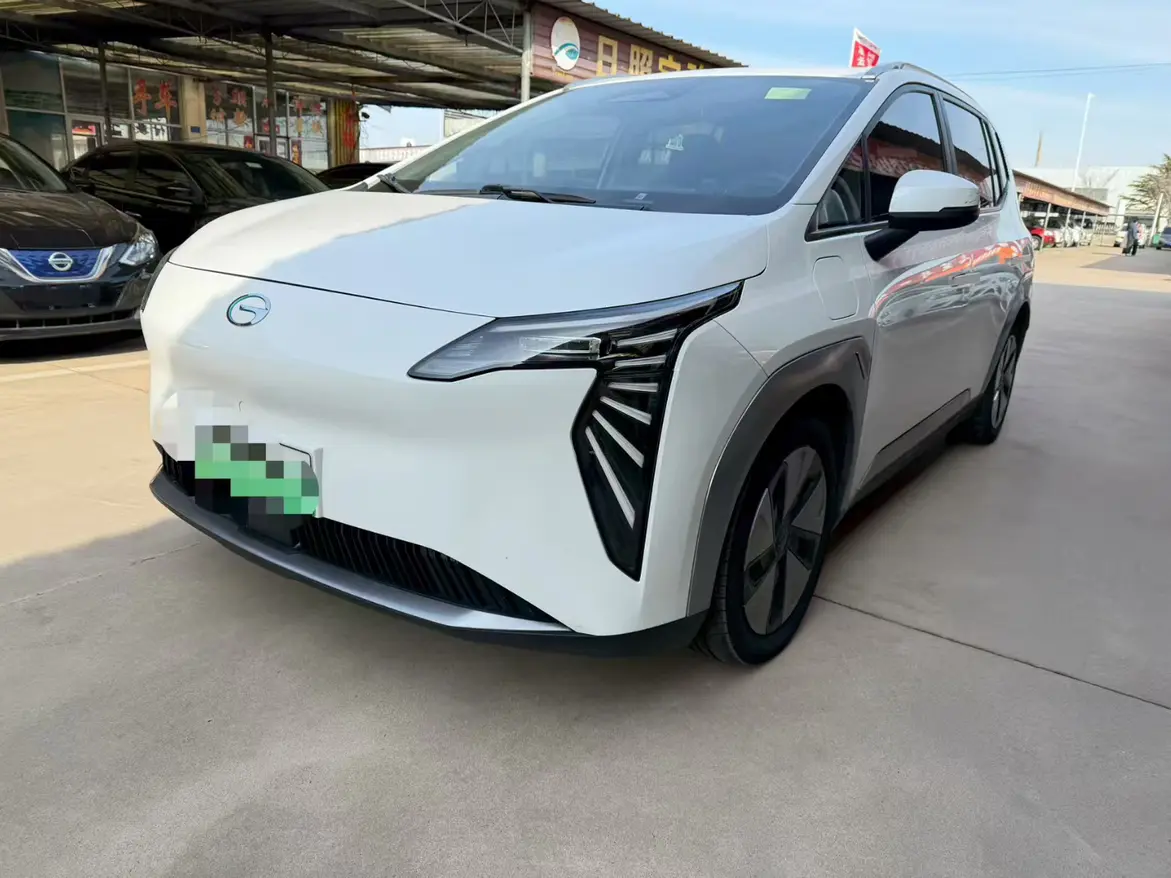 AION Y  из Китая