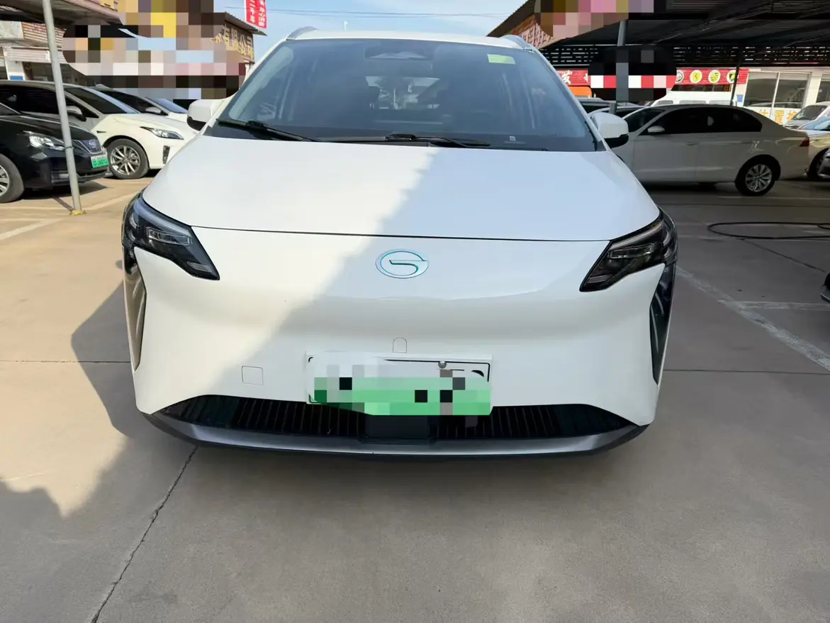 AION Y  из Китая