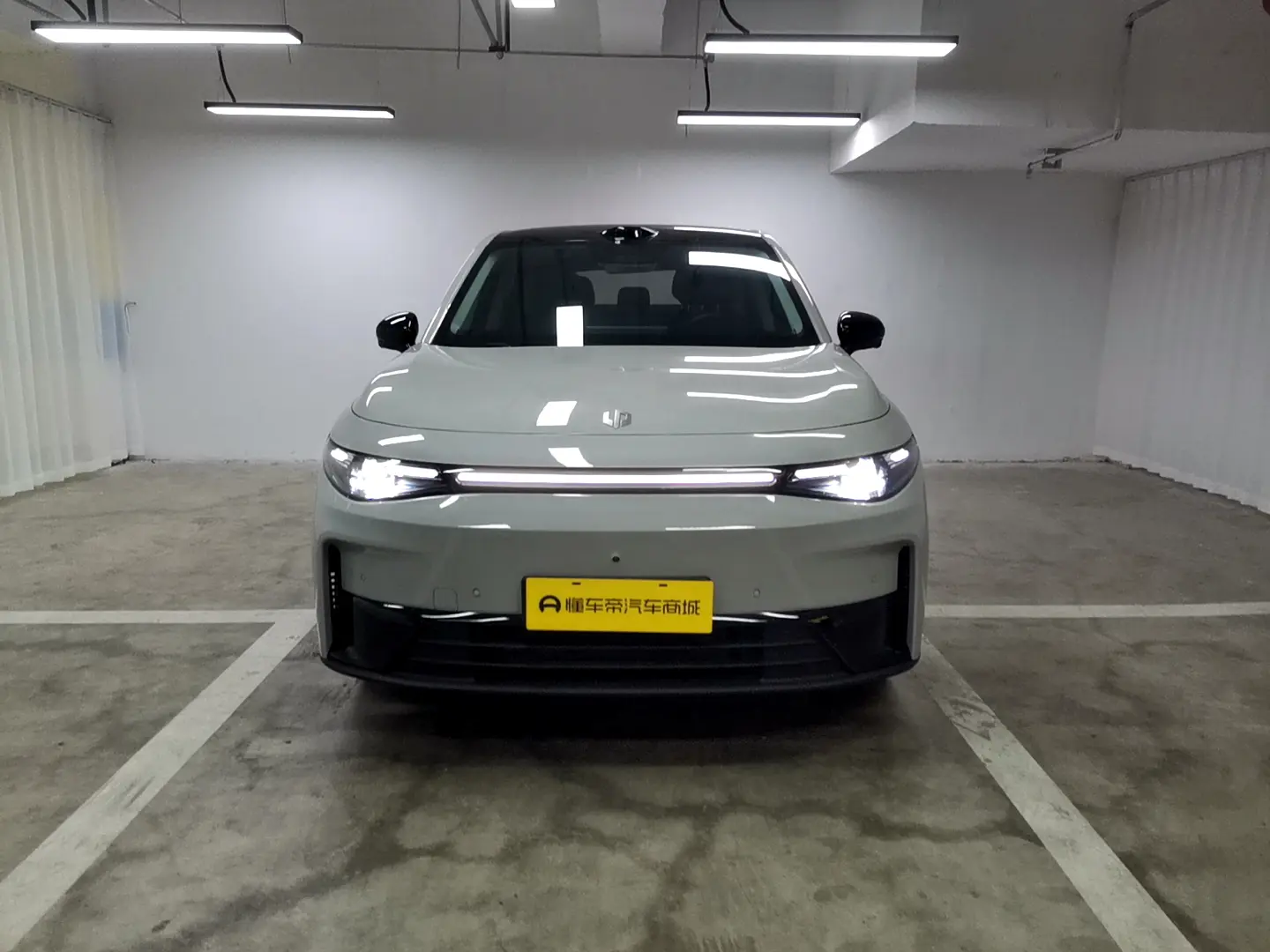 Leapmotor Zero running C10  из Китая