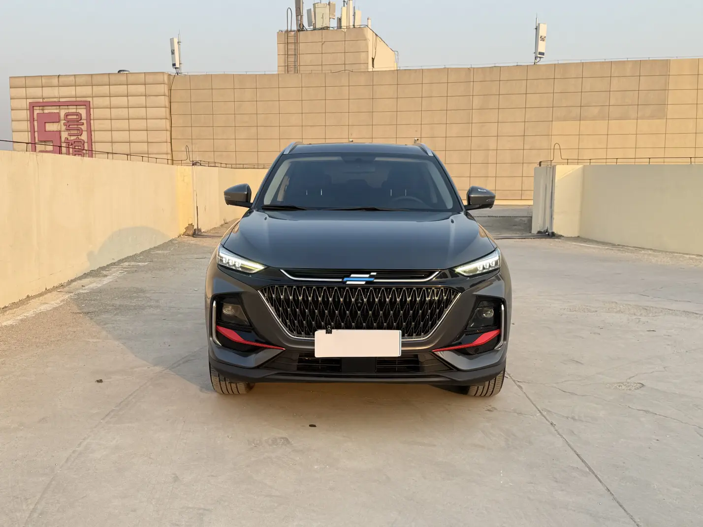 Oshan Changan Auchan X7 PLUS  из Китая