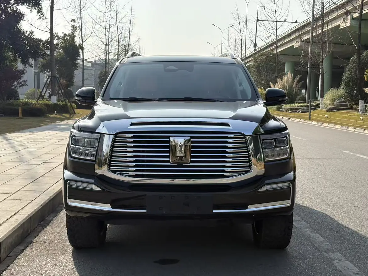 Tank 500 Hi4-Z  из Китая