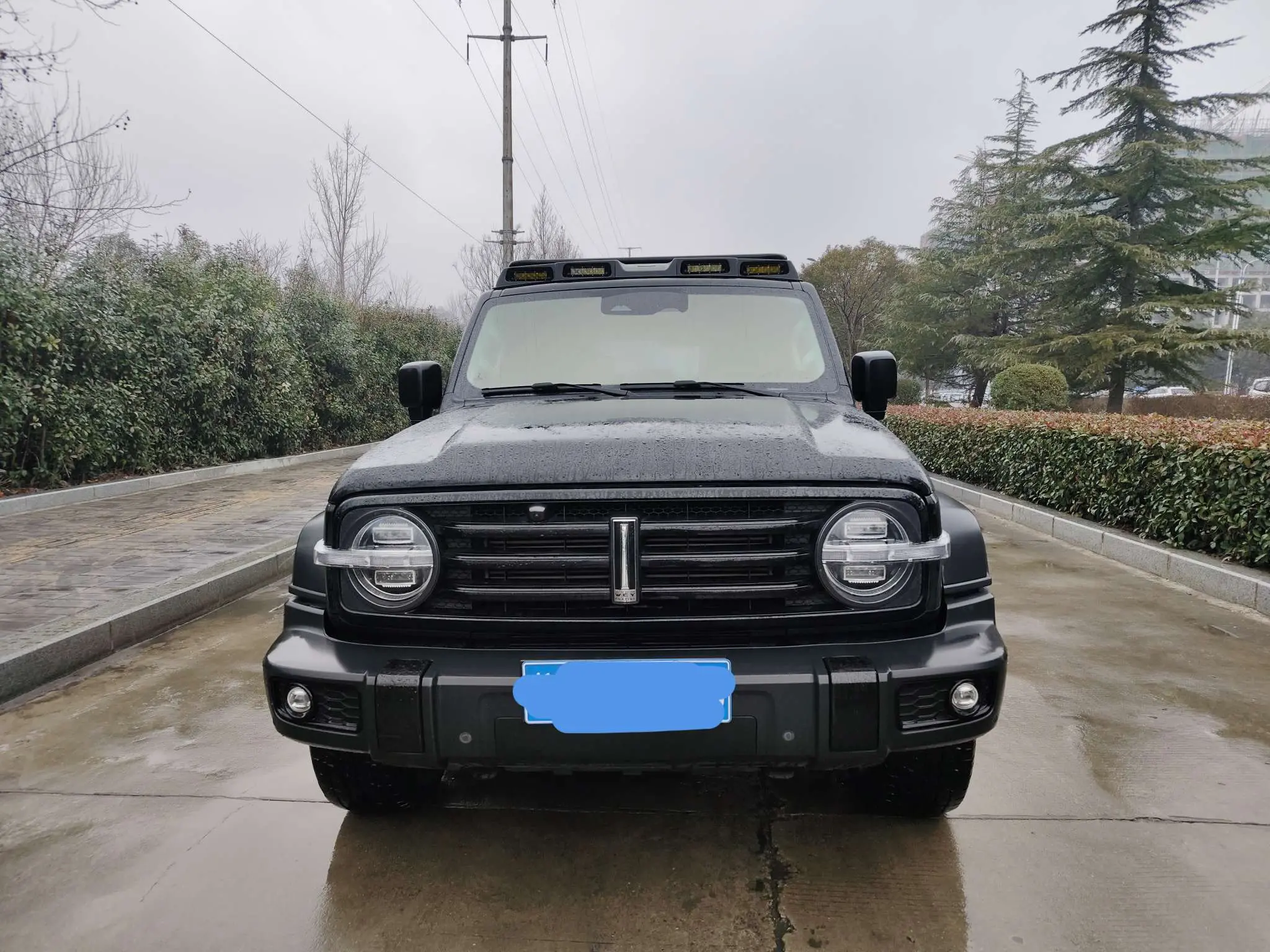 Tank 300  из Китая