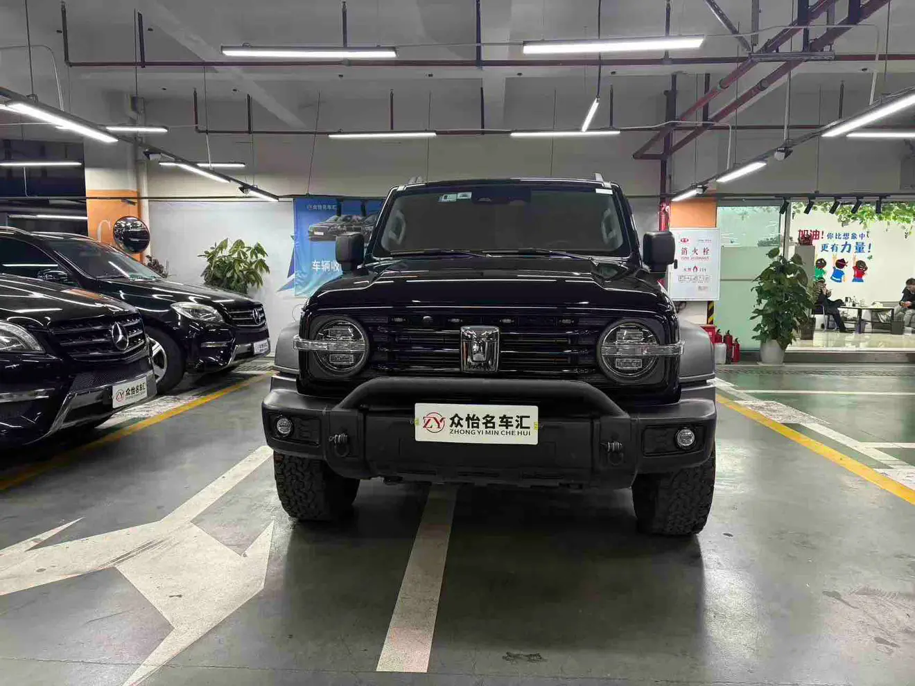 Tank 300  из Китая