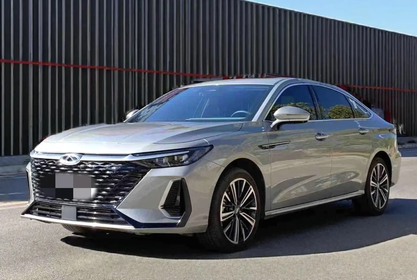 Chery Arrizo 8  из Китая