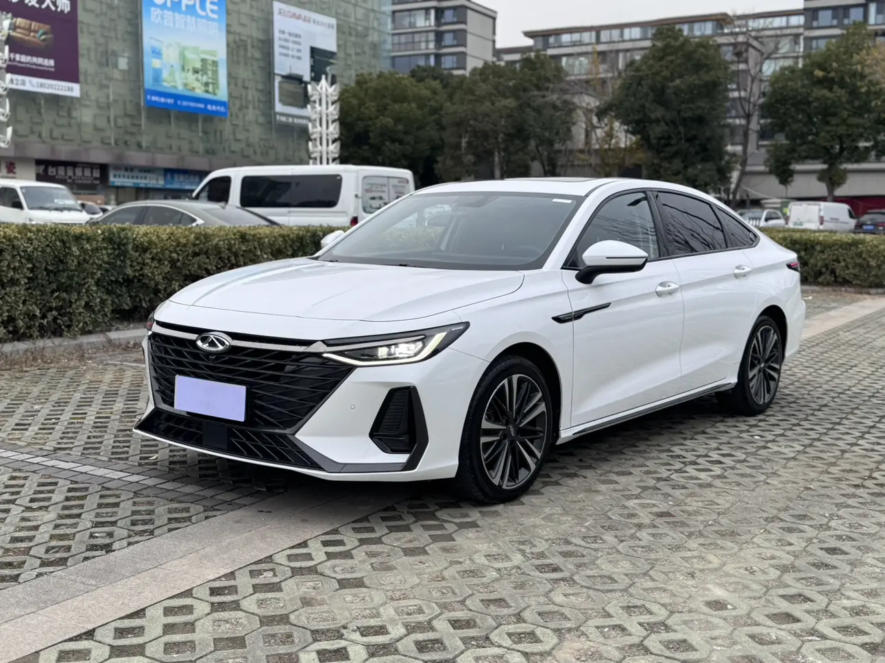 Chery Arrizo 8  из Китая