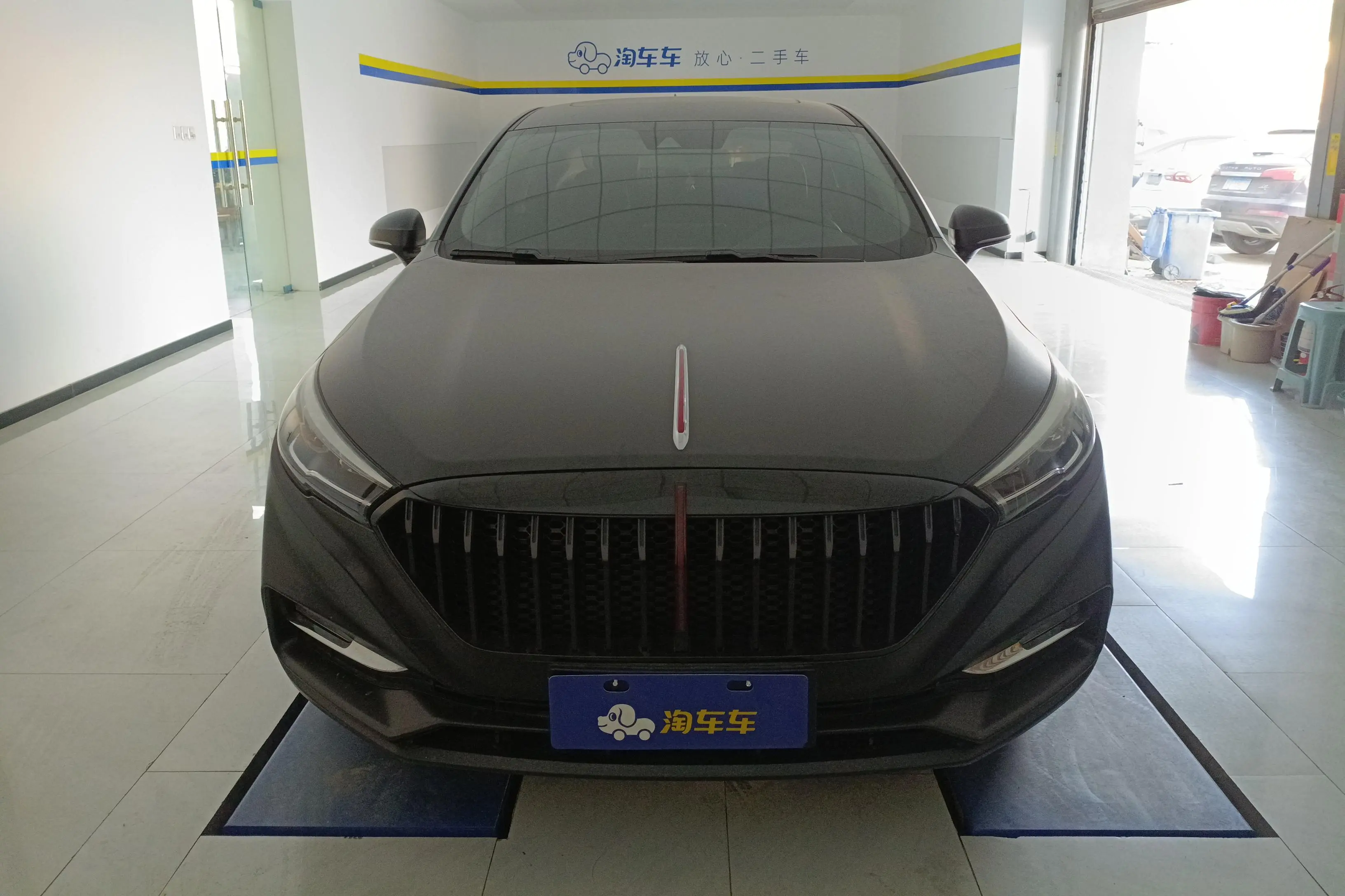 Hongqi H5 classic  из Китая