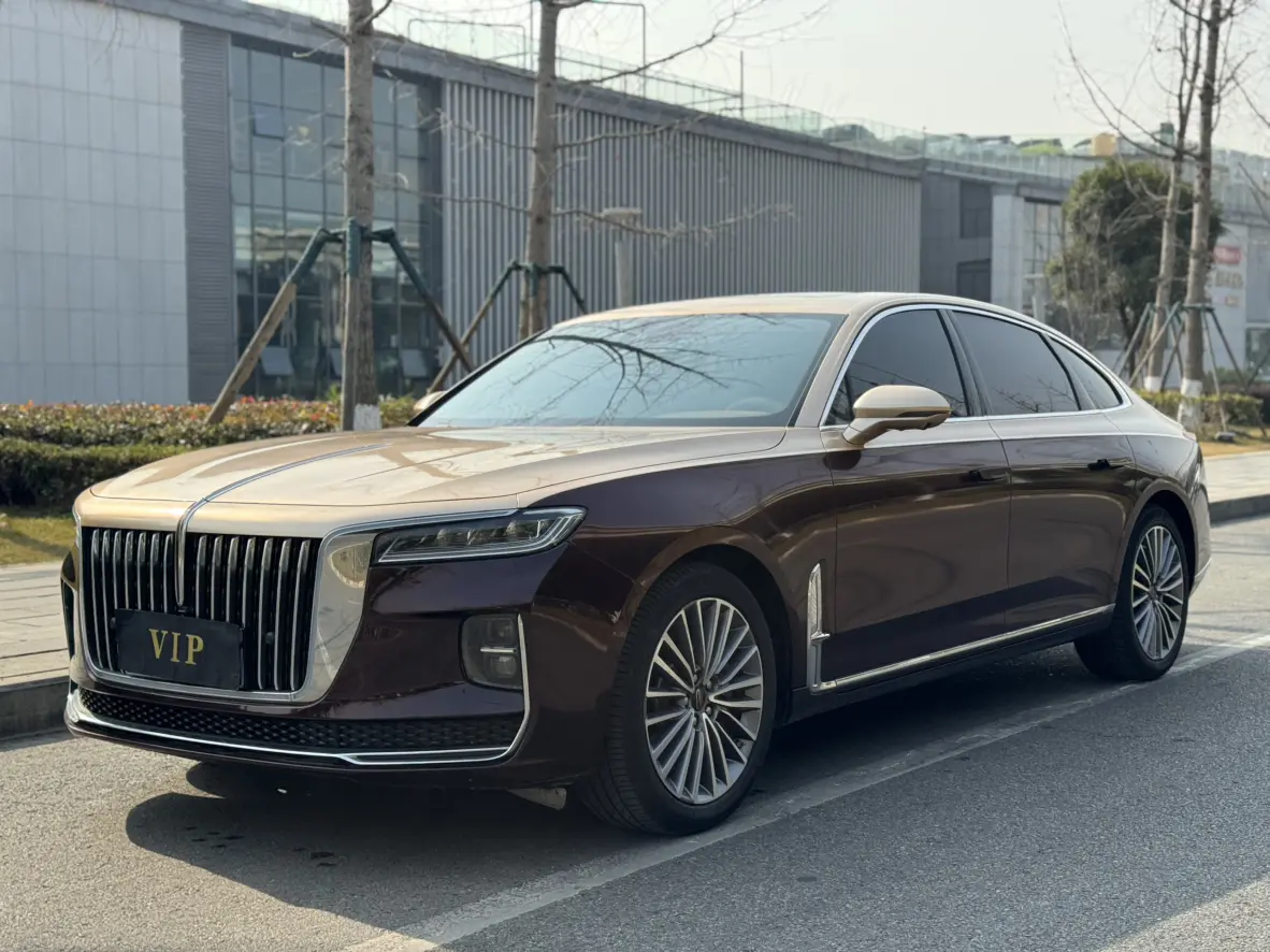 Hongqi H9  из Китая