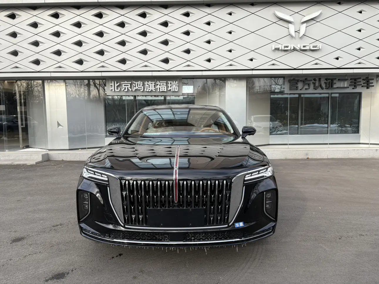Hongqi H9  из Китая