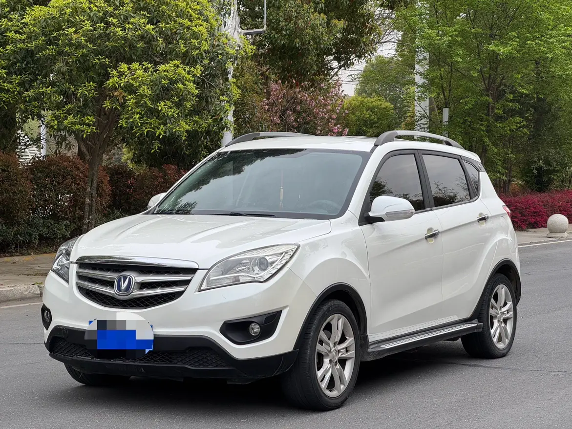Changan CS35  из Китая