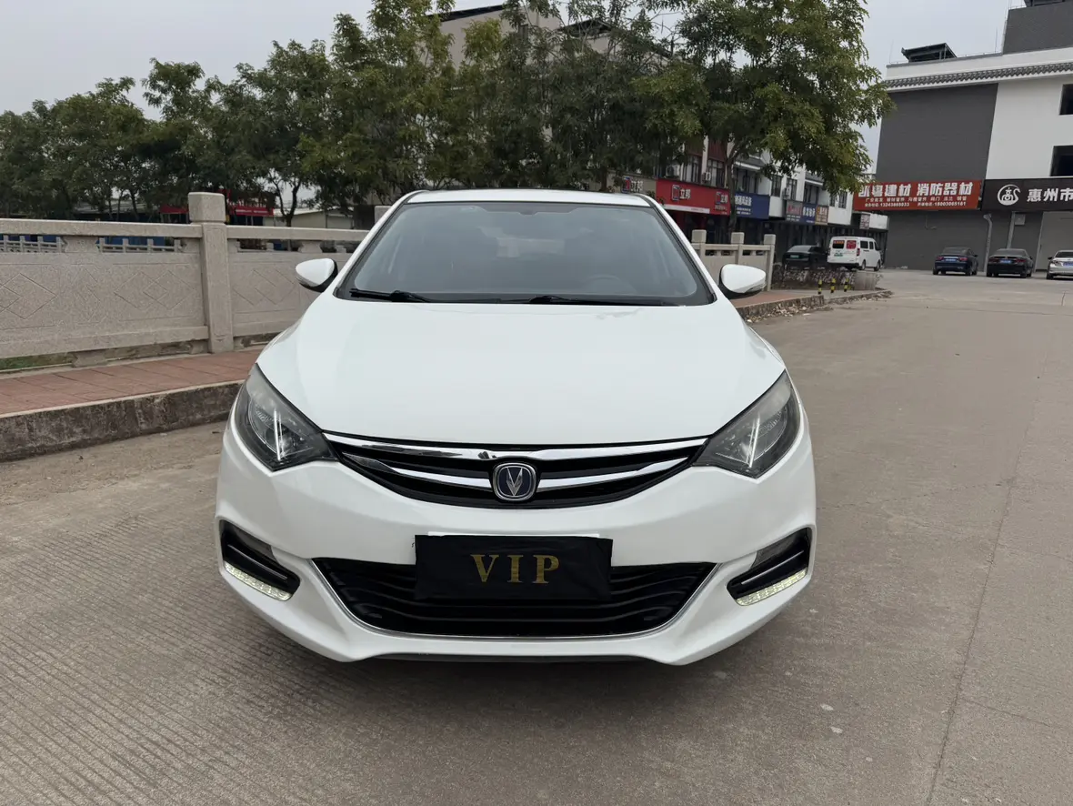 Changan Eado XT  из Китая