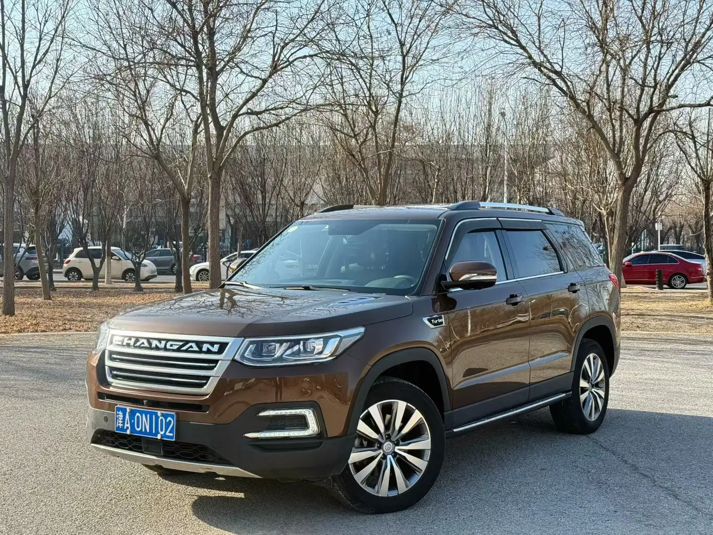 Changan CS95  из Китая