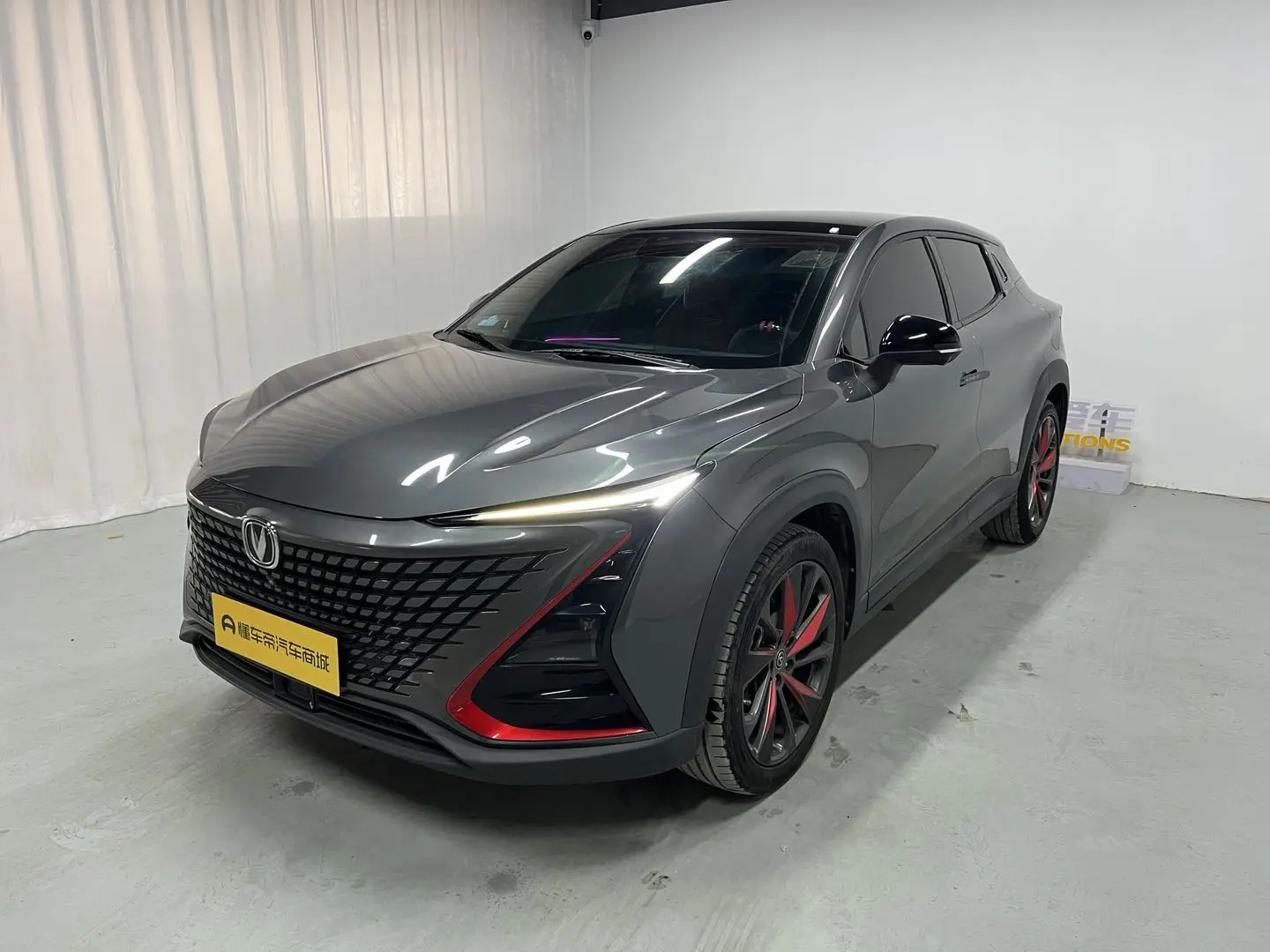 Changan UNI-T  из Китая