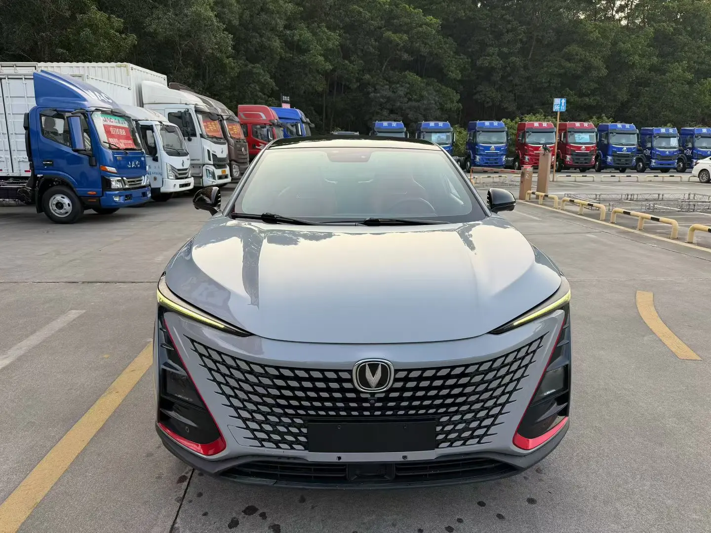 Changan UNI-T  из Китая