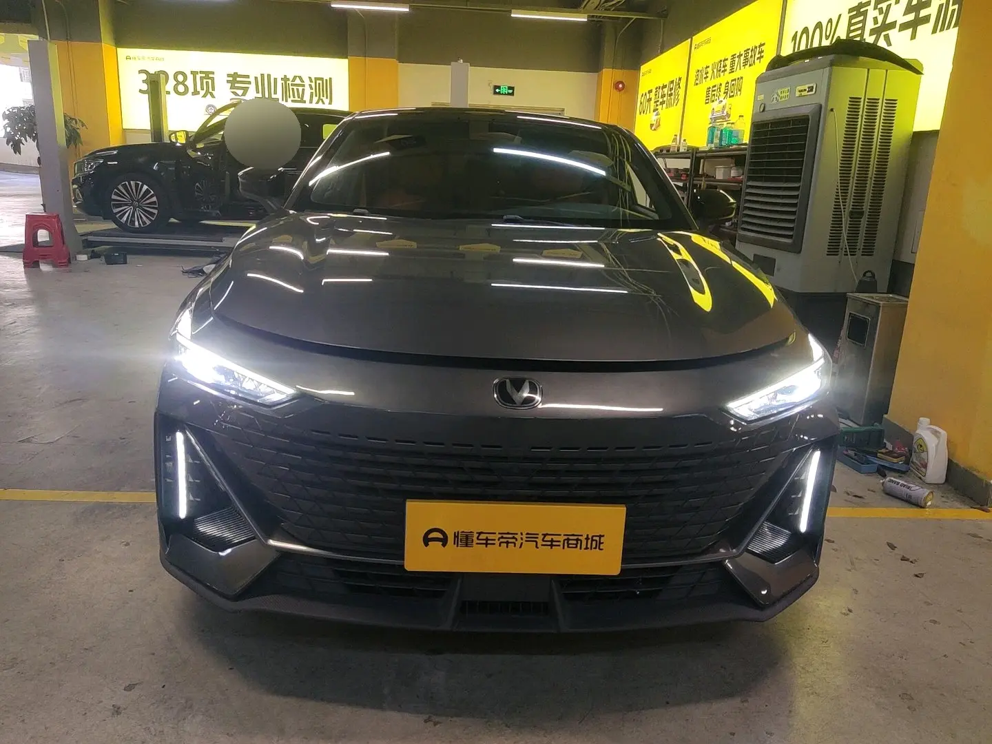 Changan UNI-V  из Китая
