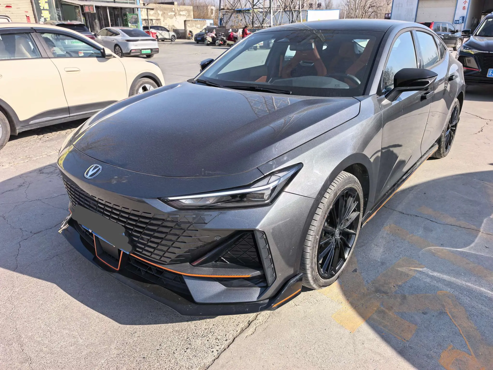 Changan UNI-V  из Китая