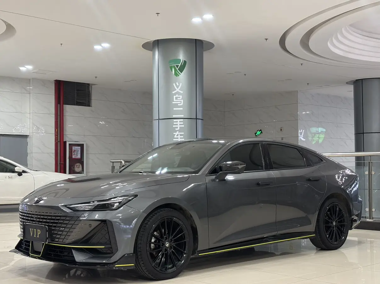 Changan UNI-V  из Китая