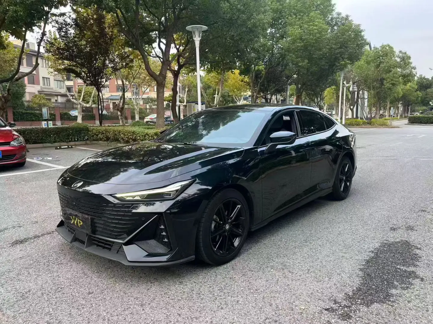 Changan UNI-V  из Китая