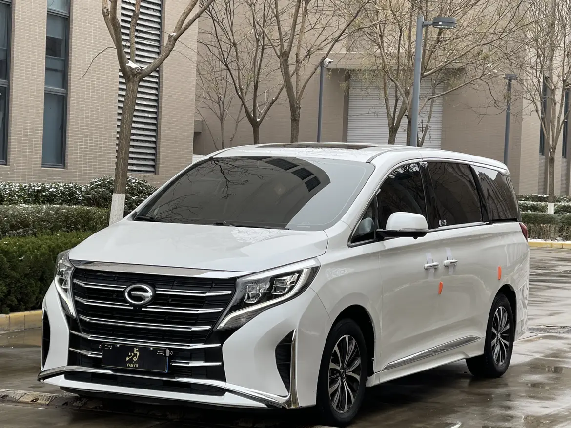 GAC Trumpchi M8  из Китая