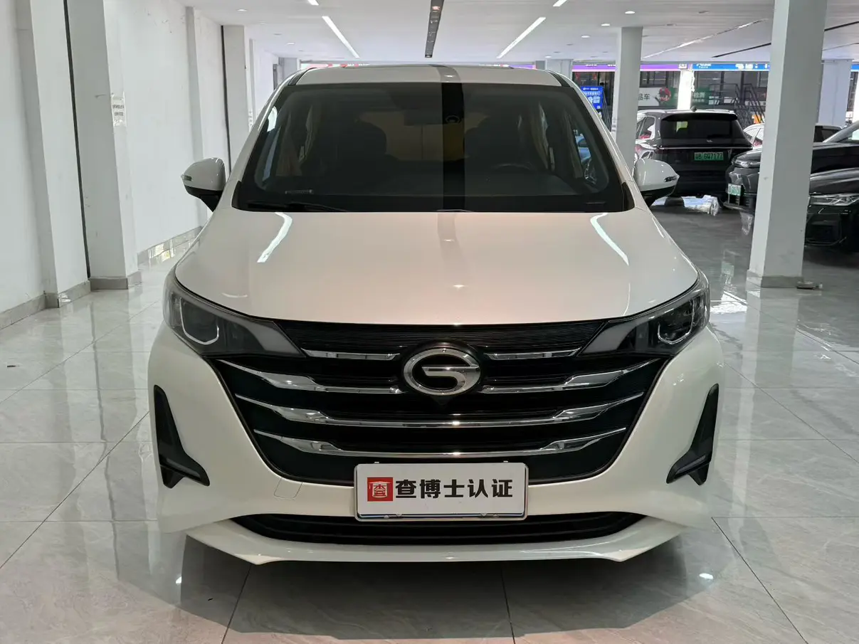 GAC Trumpchi M6  из Китая