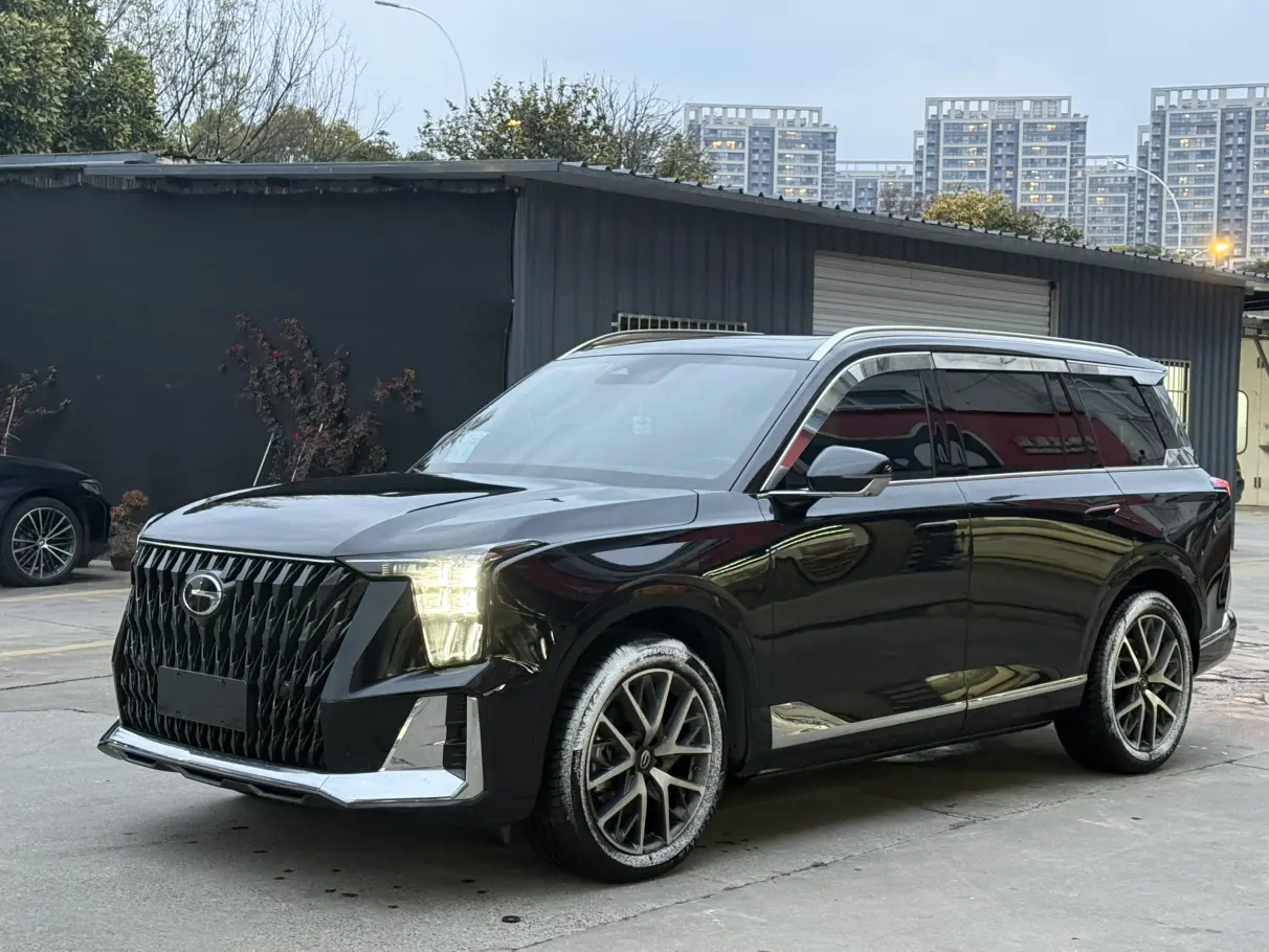 GAC Trumpchi GS8  из Китая